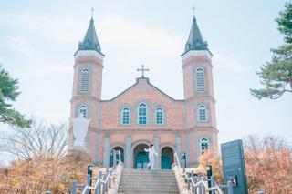 100년의 역사를 간직한 합덕성당에 아이와 함께 다녀왔습니다.