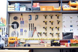 공구와 장소가 없어도 꿈을 만드는 공간 북성로 기술예술융합소 '모루'