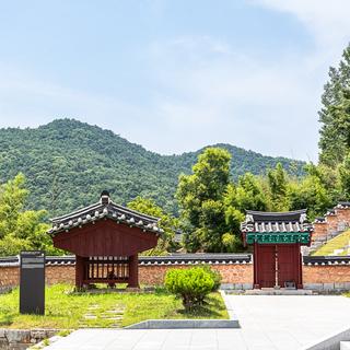 진정한 충신의 롤모델, 임란최초 의병장 유팽료 장군을 찾아서