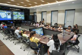 ️ ‘아이들과 함께 가는 서천’ 청사 견학