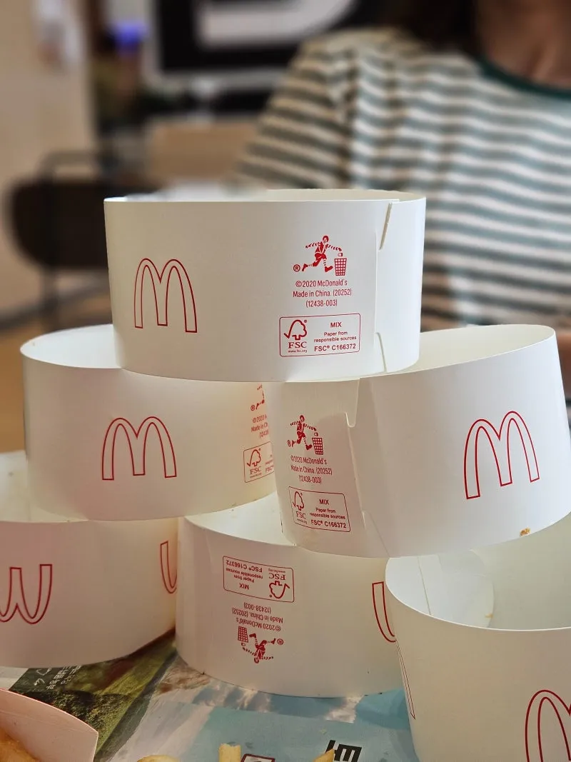 맥도날드 진주 고추 크림치즈 버거 50만개 판매 기념, 진주시 공식 인스타그램 이벤트! | 경상남도 진주시 | 웰로