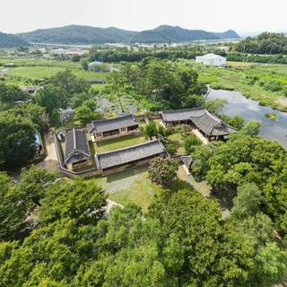 세자를 가르친 학자 안증 선생이 지은 정자, 영천 완귀정