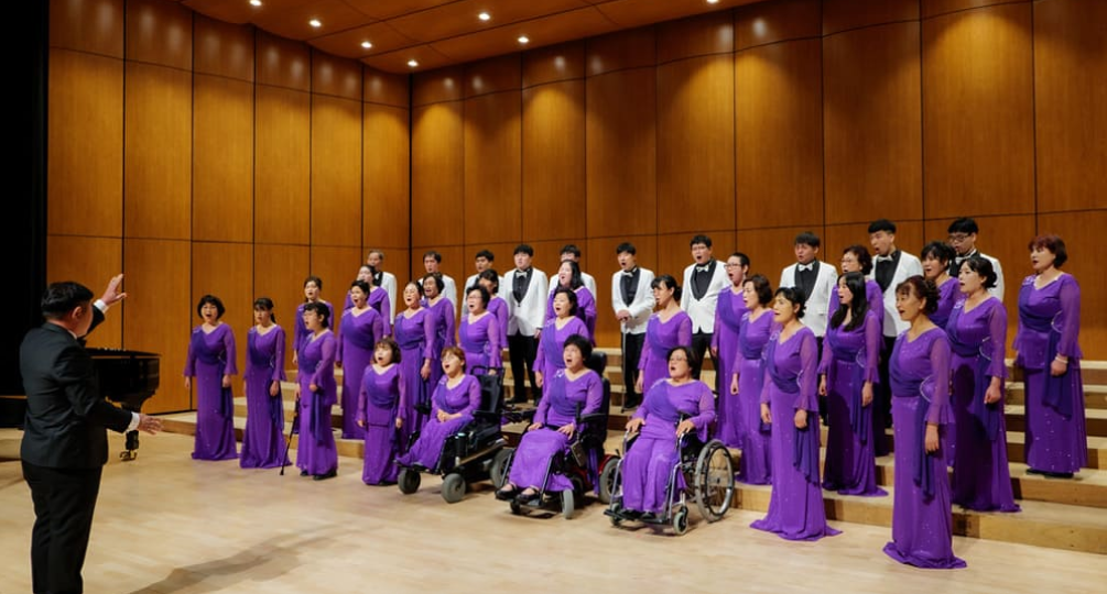 장천하(장애인 천상 하모니) 음악단