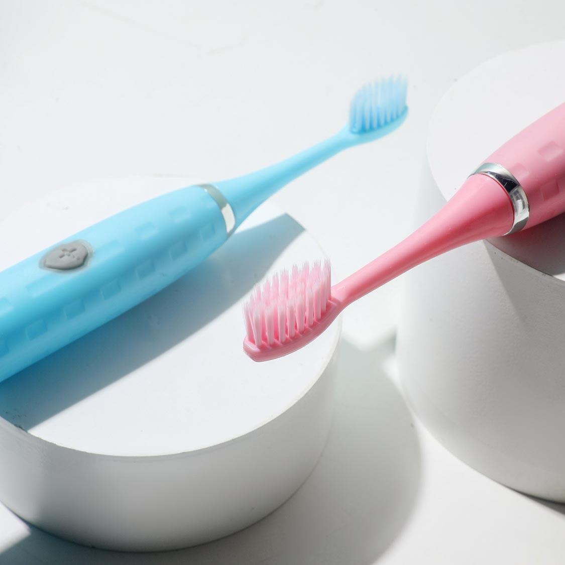 닥터이엘 진동칫솔 4개입 세트(미세모 2개, 소프트미세모, 초극세모) + 개당 리필 포함 증정