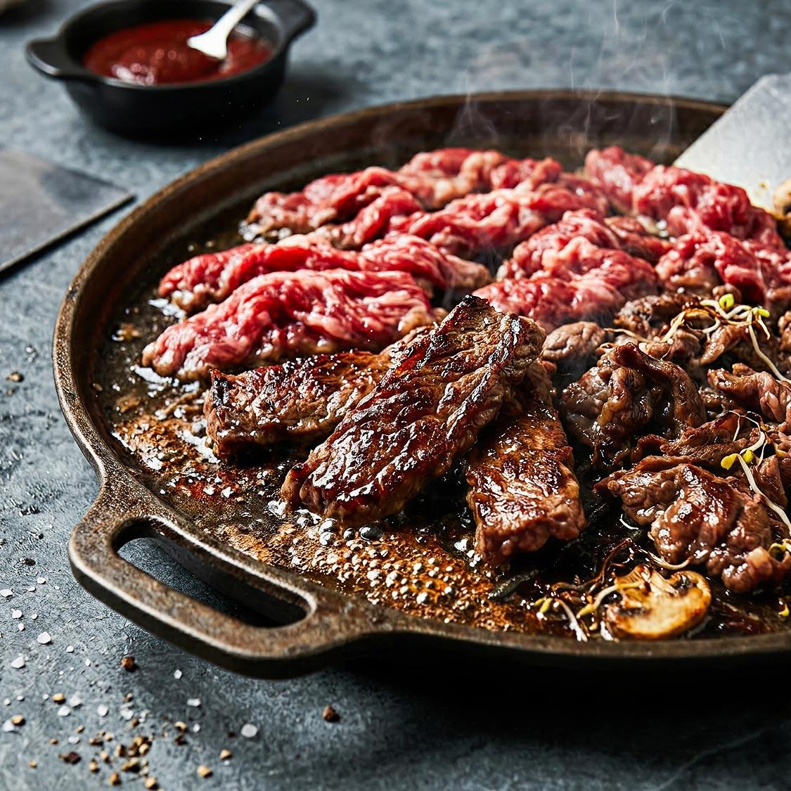 한우 정육혼합 700g (국거리 350g + 불고기 350g)