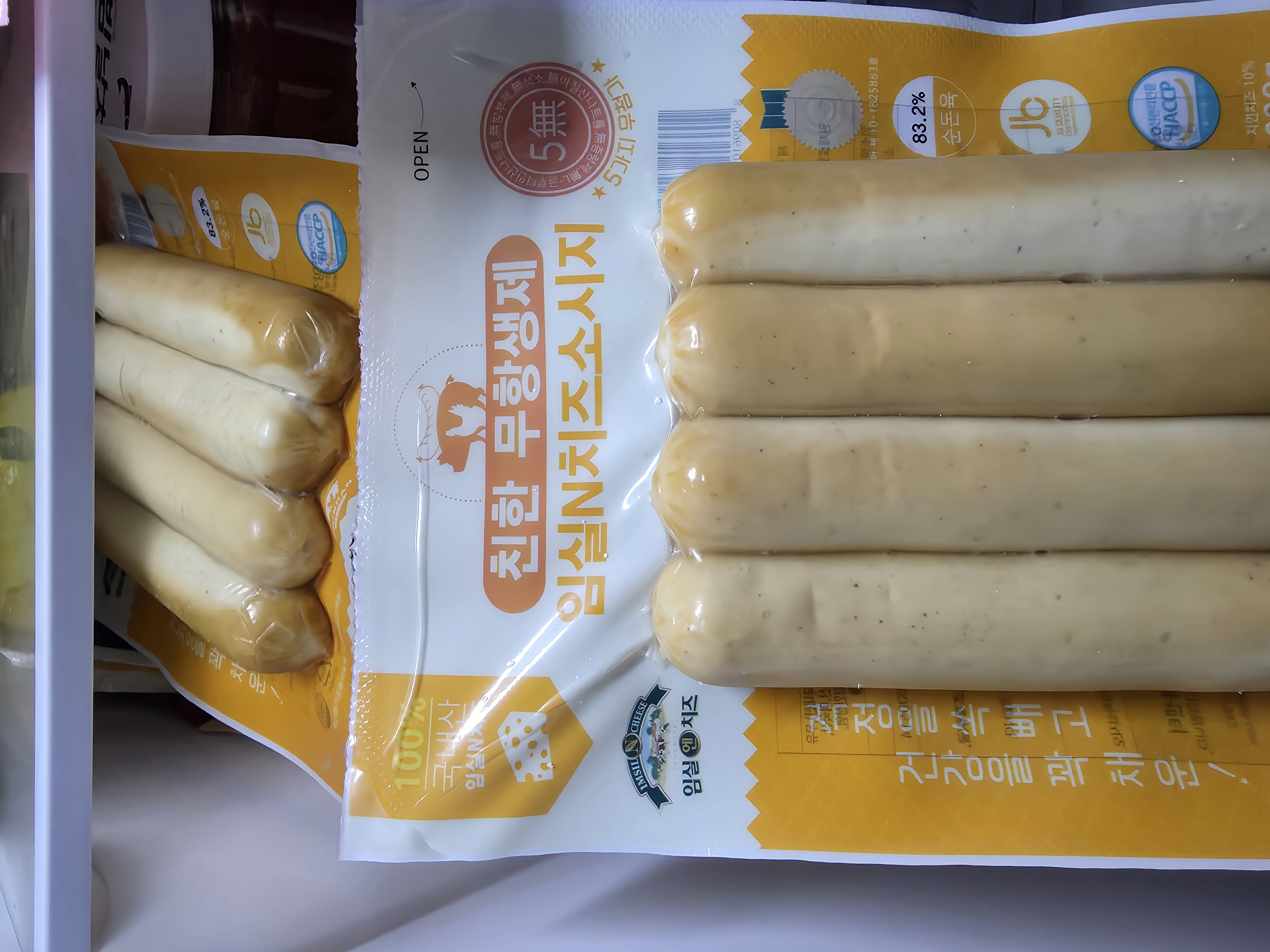 친한 무항생제 임실N치즈(4팩) & 포크(2팩) 소시지 세트-1