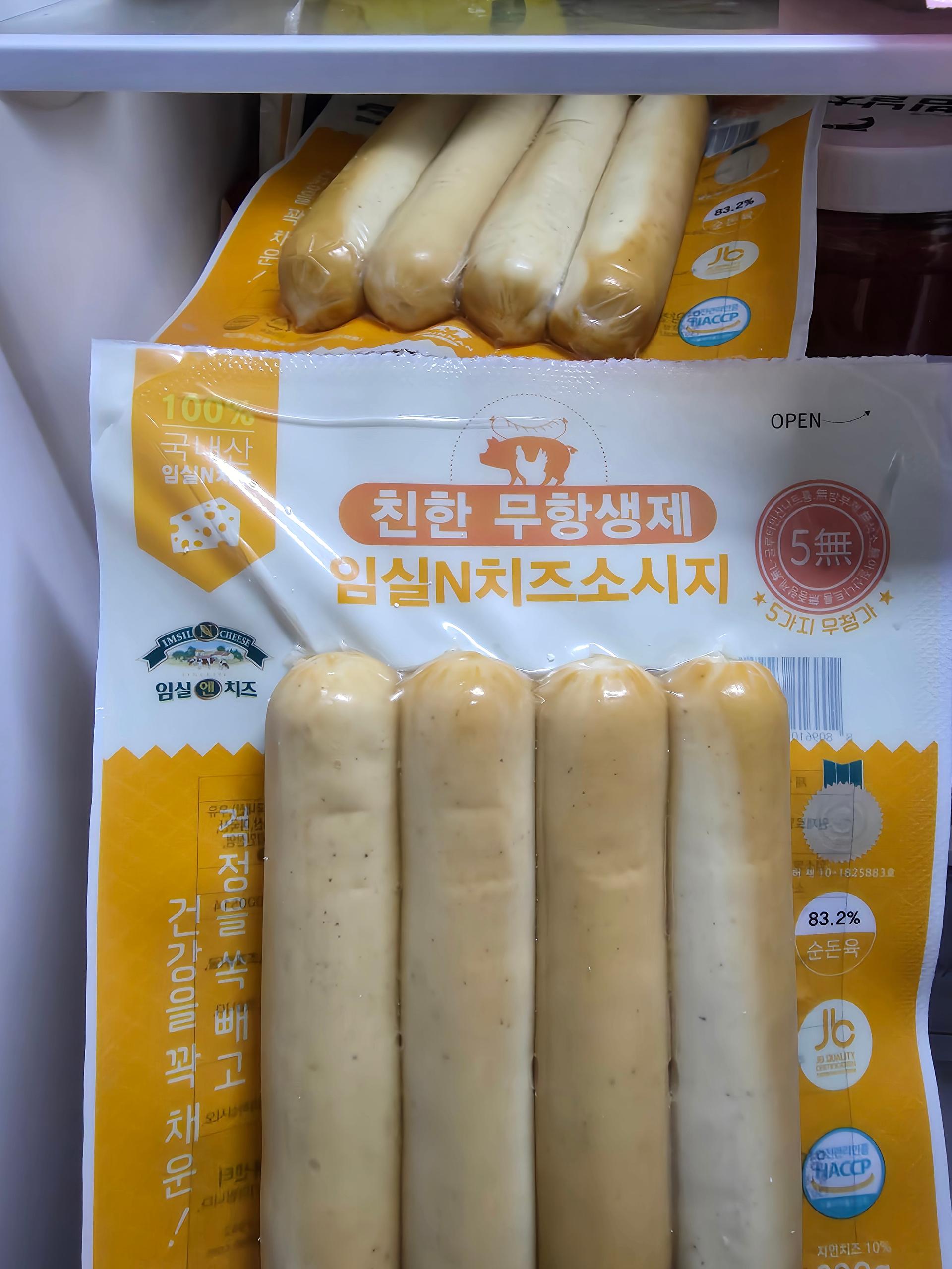 친한 무항생제 임실N치즈(4팩) & 포크(2팩) 소시지 세트