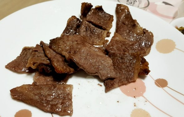 1+ 등급 한우 등심 400g (300g+100g)-1