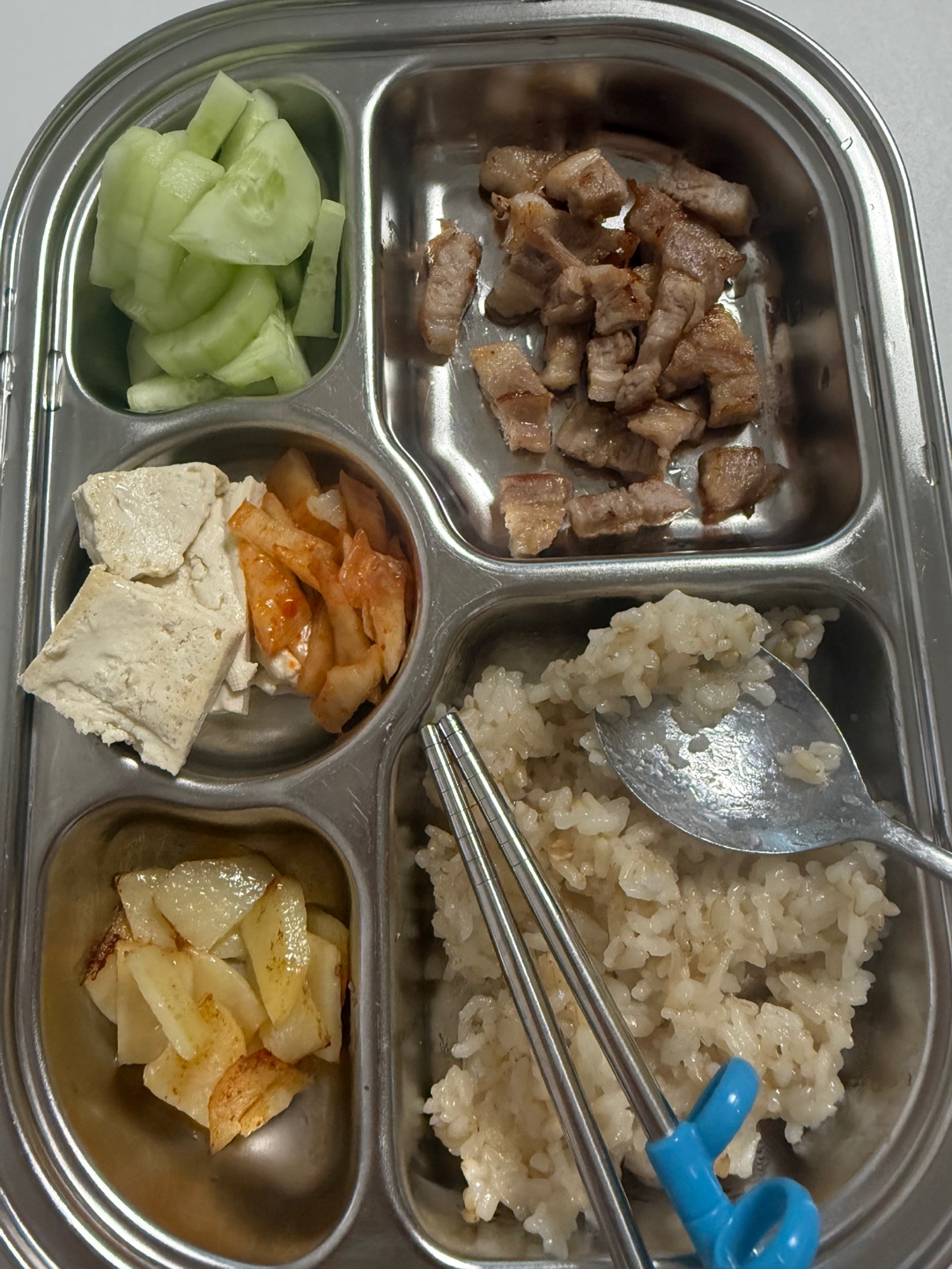 제주양돈농협 삼겹구이용 (500g 2개) + 앞다리 300g 선물 세트-1