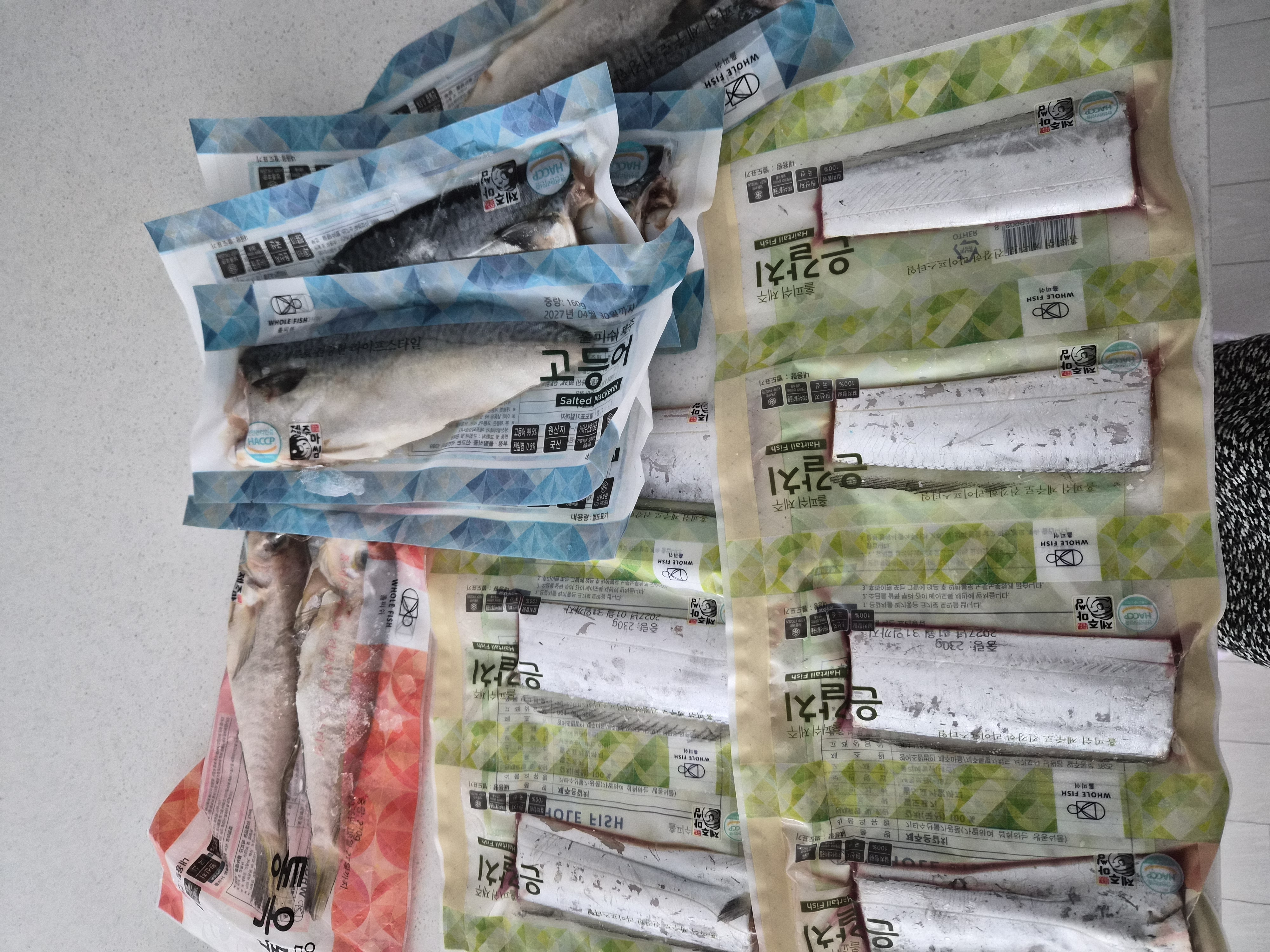 청룡수산 수산물 꾸러미(갈치+옥돔+고등어 구성)-1