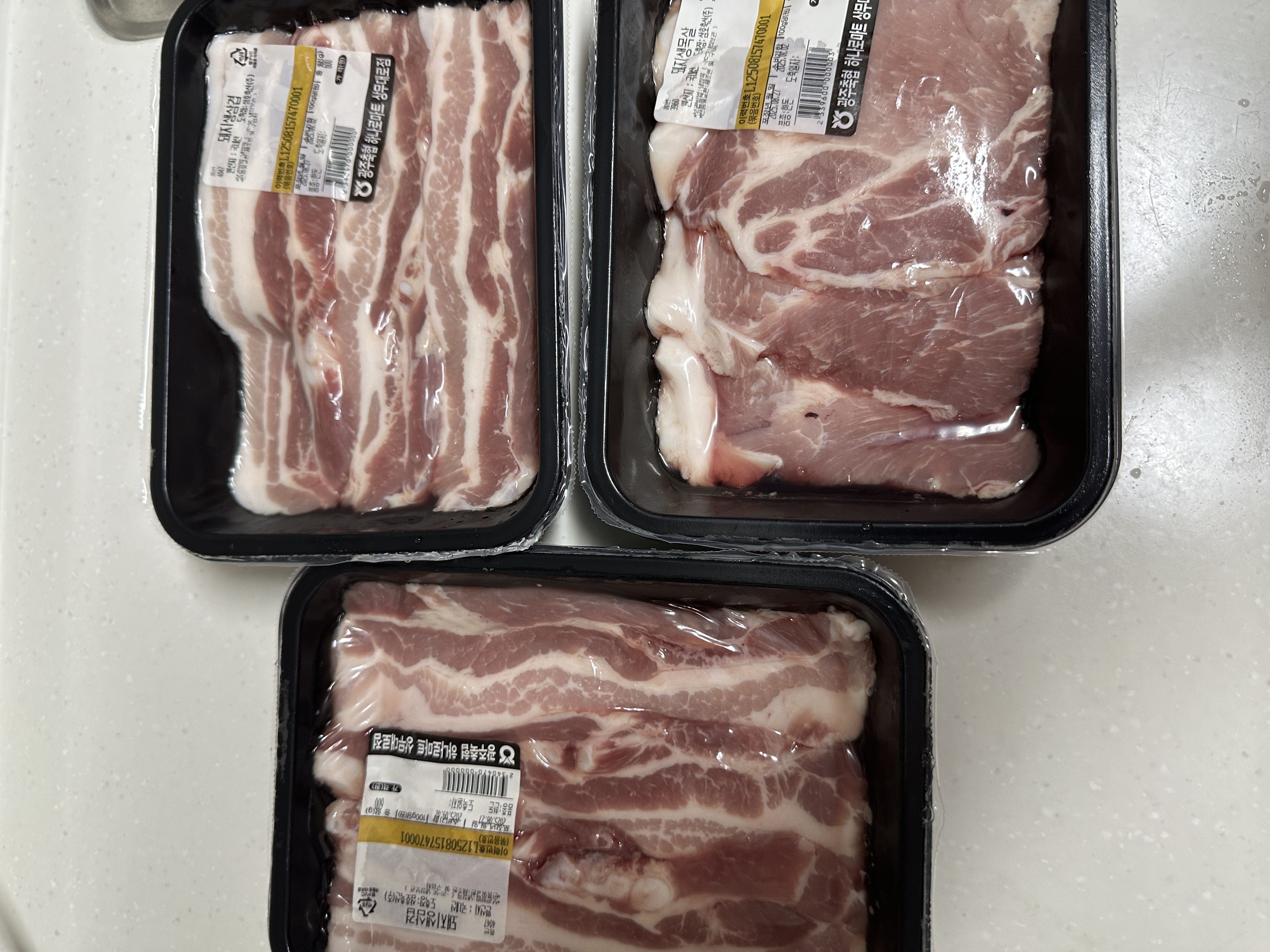 광주축협 한돈 삼겹살 1.2kg + 600g 추가-1