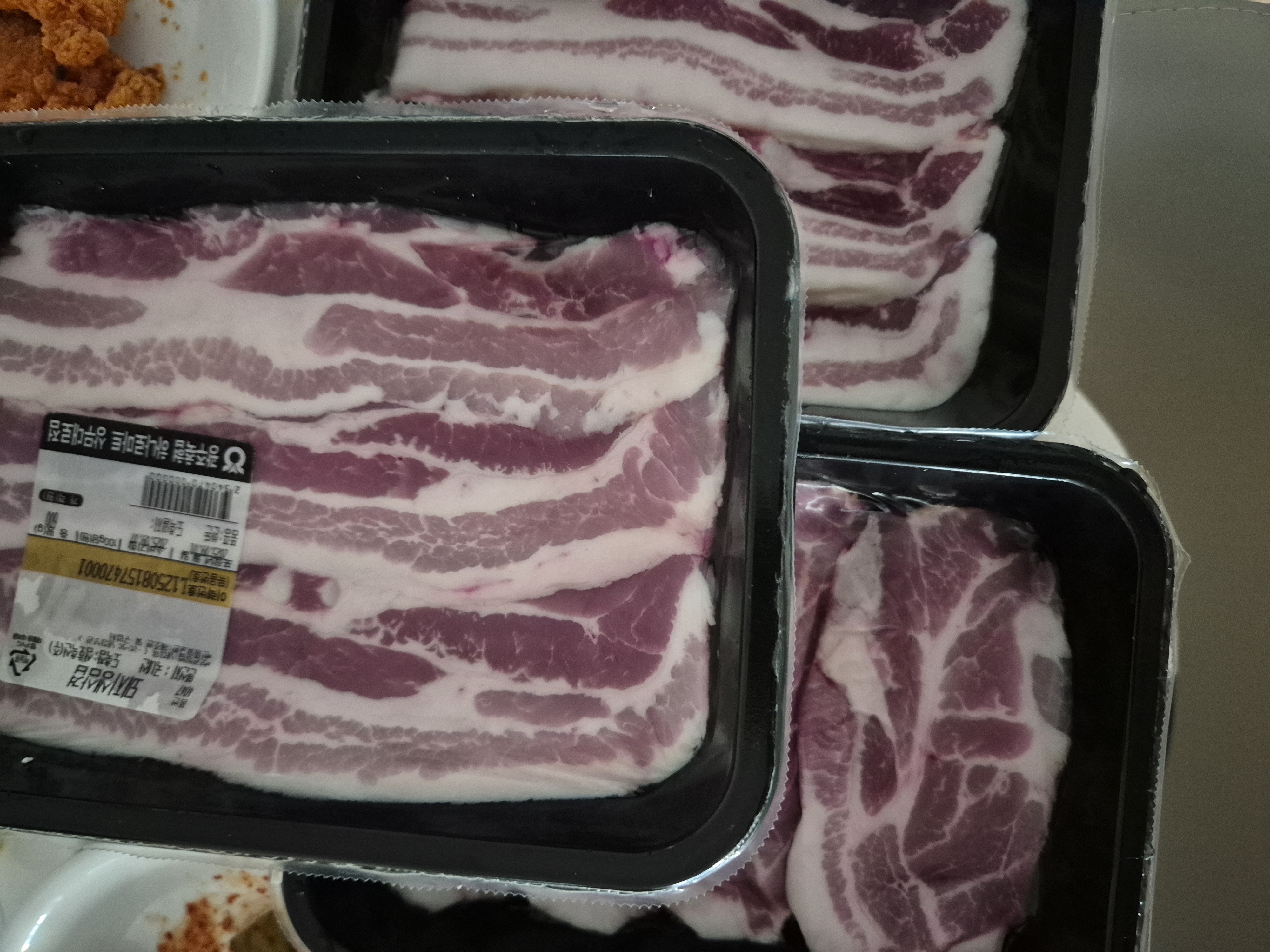 광주축협 한돈 삼겹살 1.2kg + 600g 추가-1