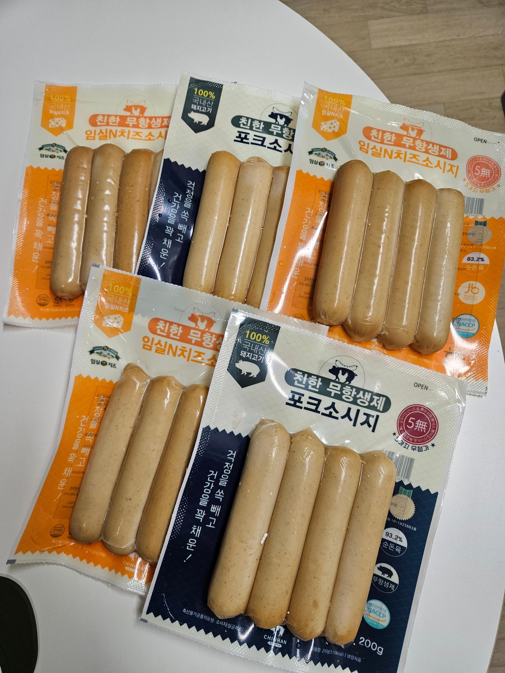 친한 무항생제 임실N치즈(4팩) & 포크(2팩) 소시지 세트