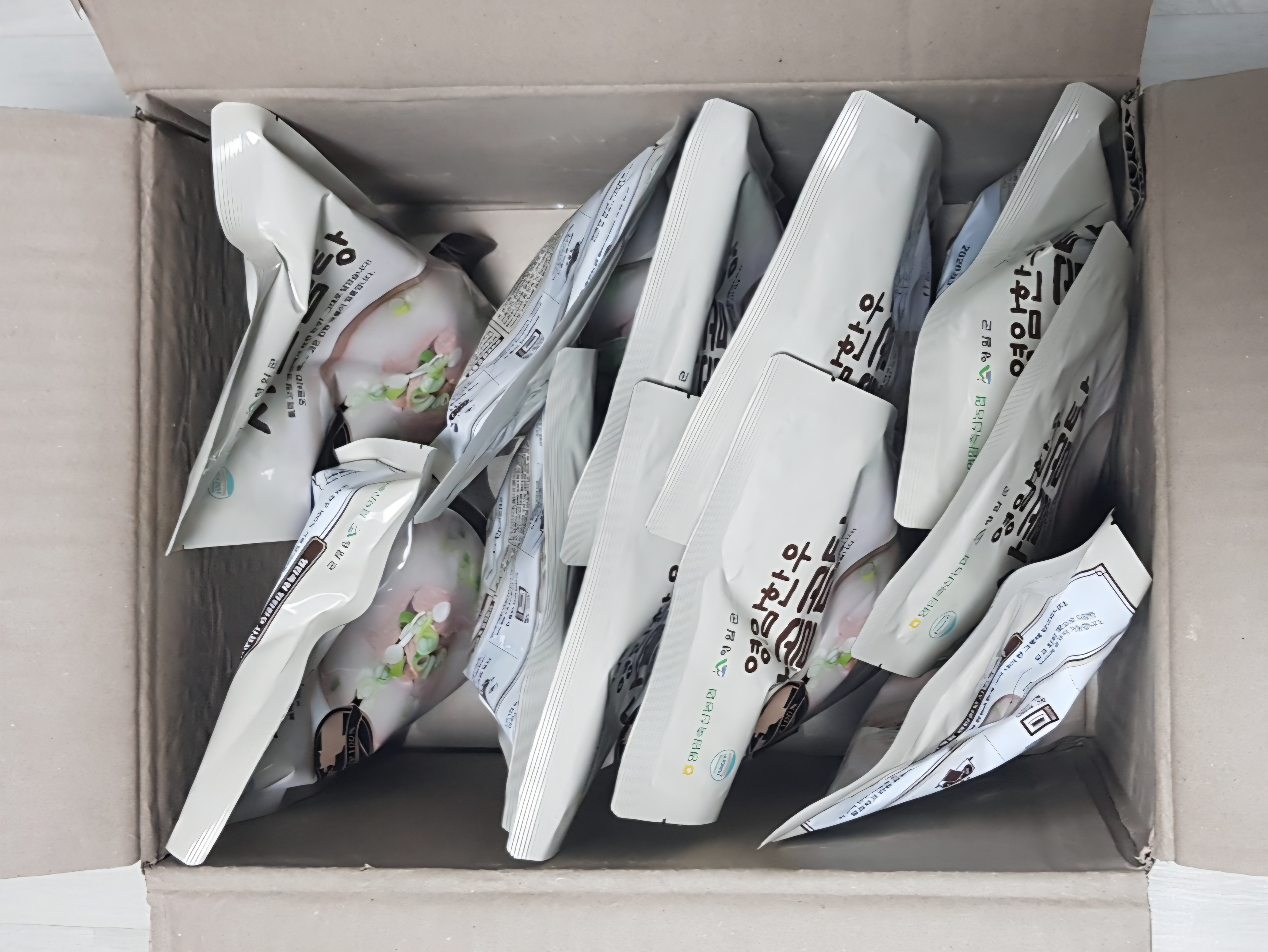 [9월한정] 한우사골곰탕 500ml X 10팩 + 1팩 추가증정-1