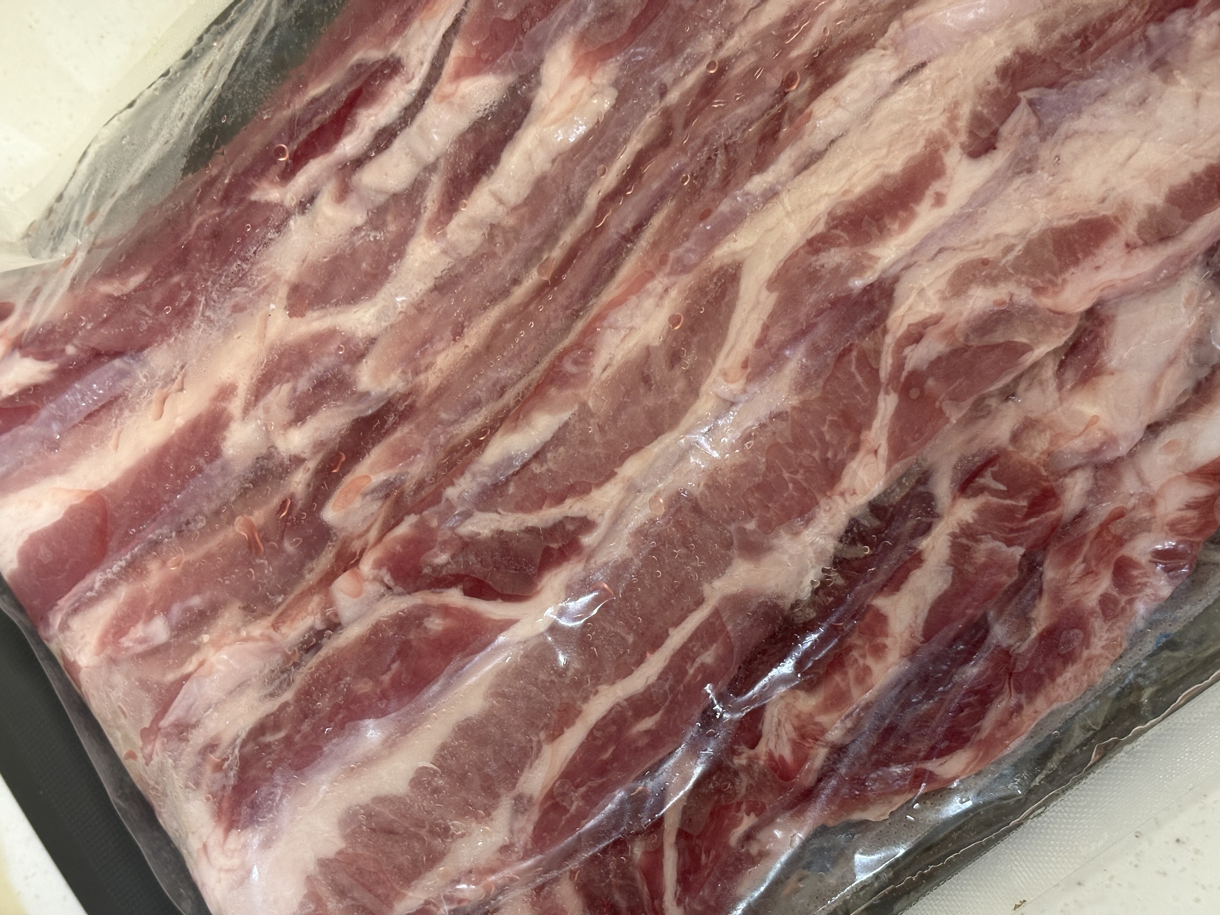 현대식육식당 프리미엄 돼지고기 1kg (삼겹살, 목살, 등갈비 중 선택)-1