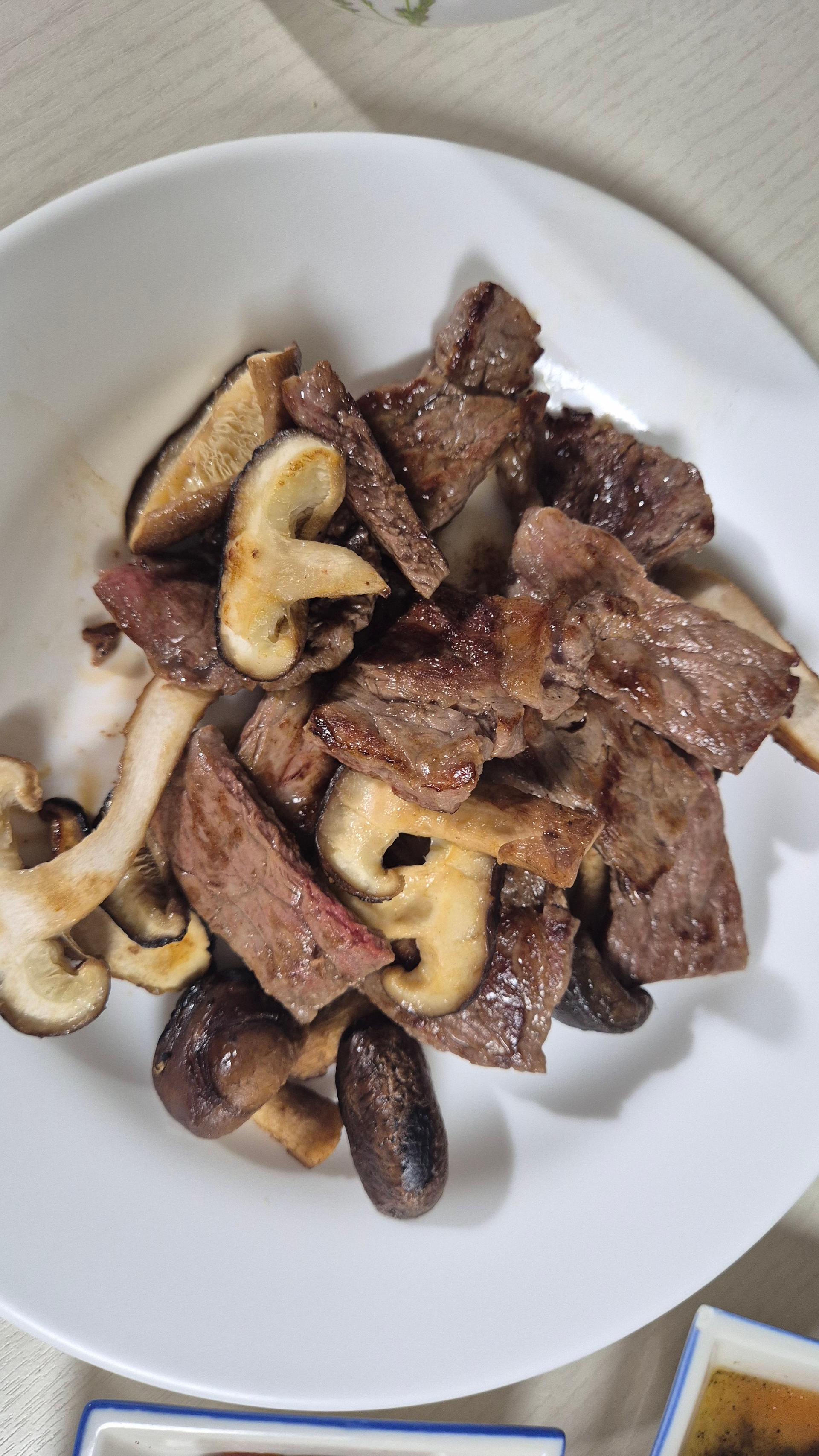 영암매력한우 1+이상 한우채끝 220g