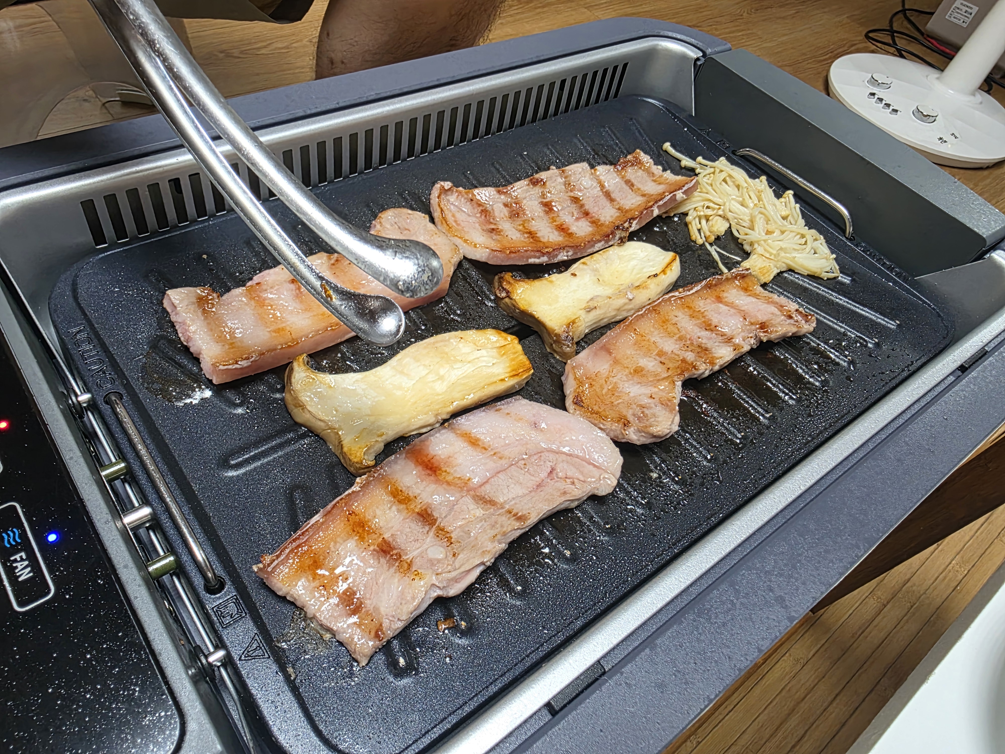 현대식육식당 프리미엄 돼지고기 1kg (삼겹살, 목살, 등갈비 중 선택)-2