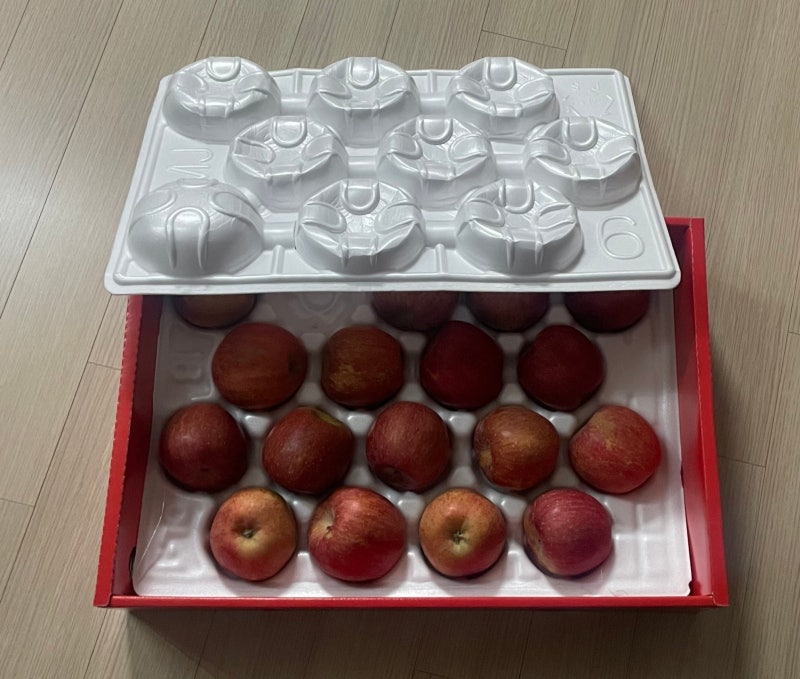 대경사과원예농협 영주사과 3.2kg 선물세트 (11입내)+1kg 추가증정-1