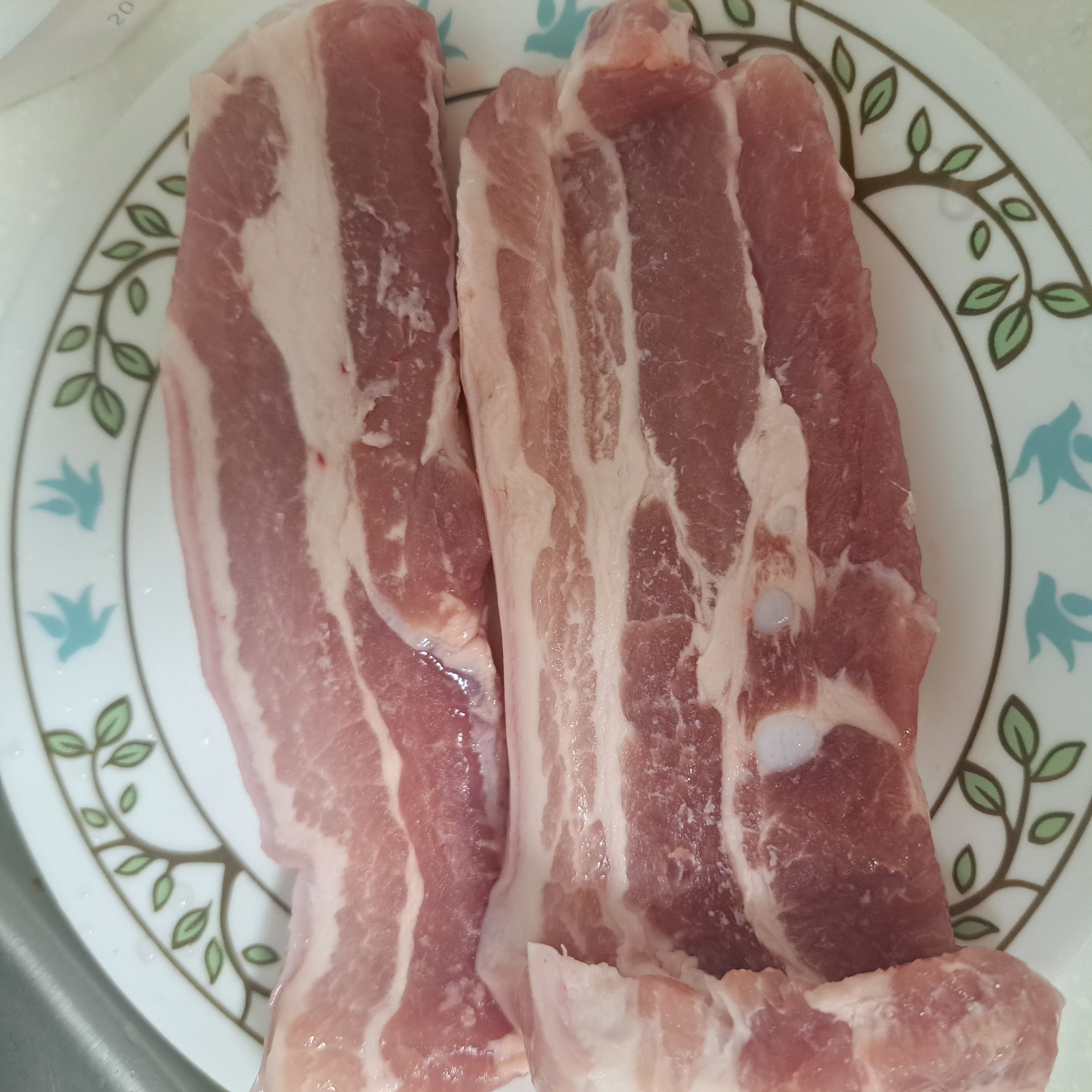제주양돈농협 삼겹구이용 (500g 2개) + 앞다리 300g 선물 세트-2