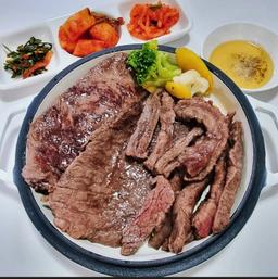 영암매력한우 1+이상 한우채끝 220g-1