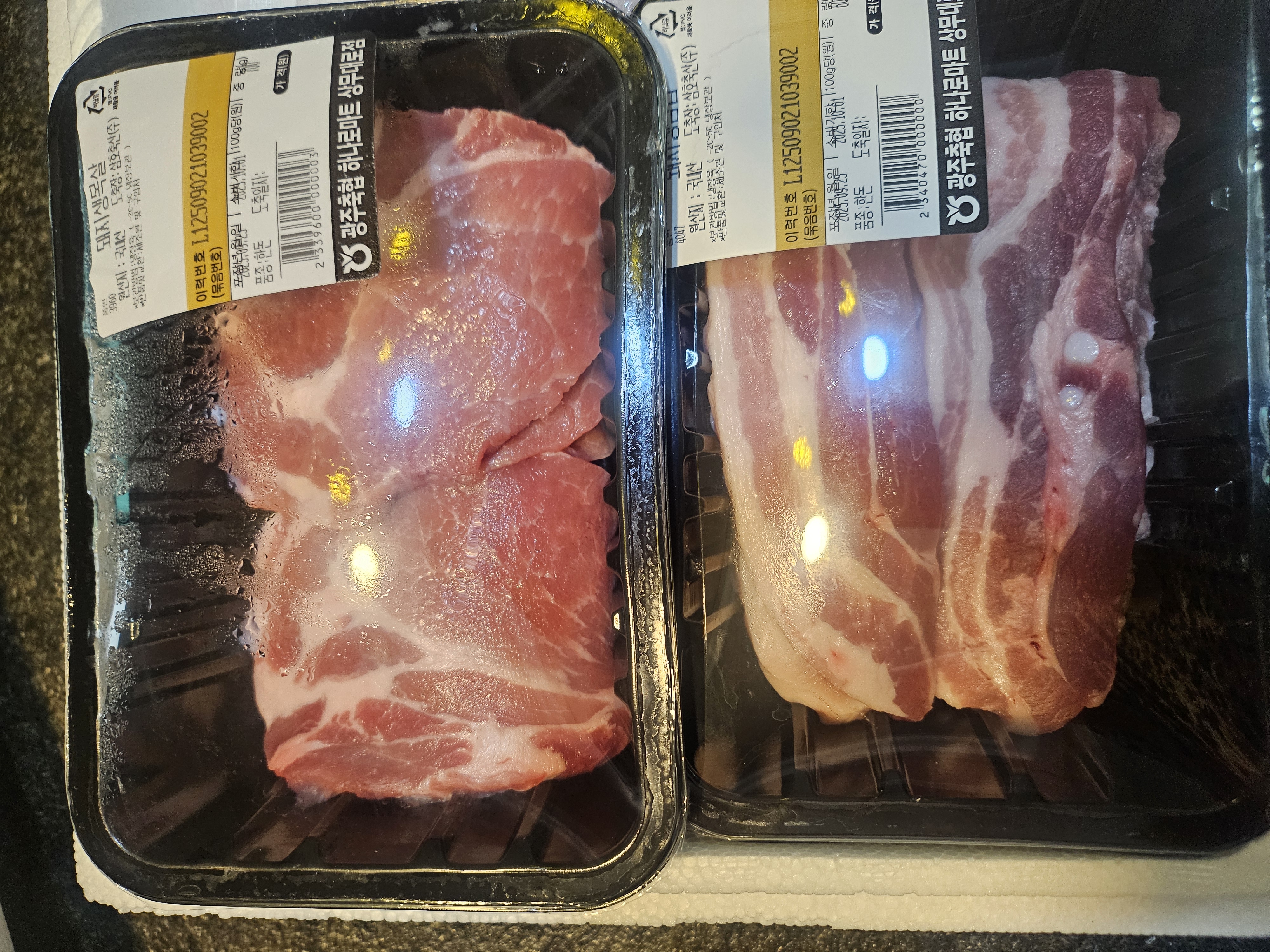 광주축협 한돈 삼겹살 1.2kg + 삼겹살 200g 추가증정-1