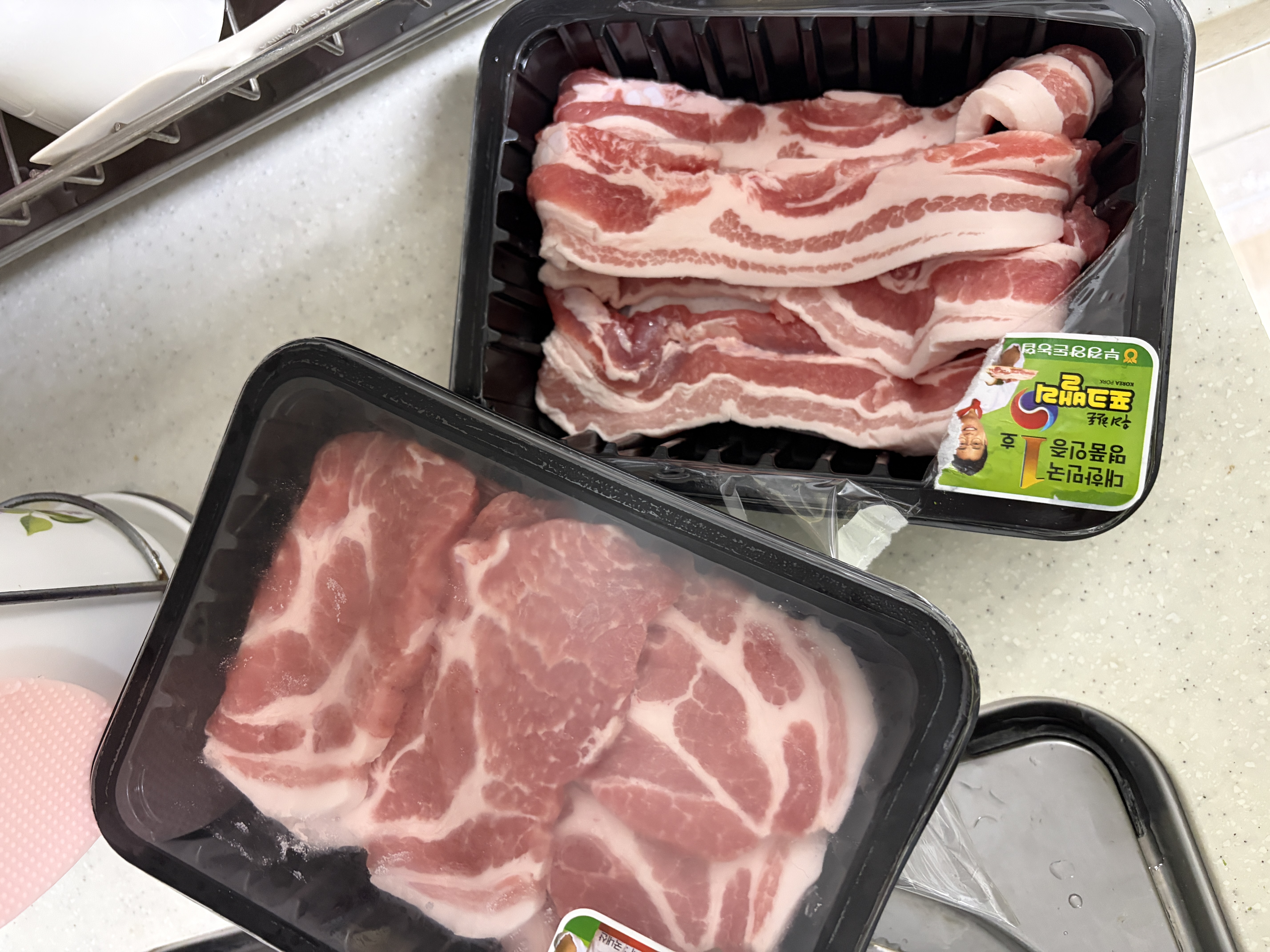 통영 명품 한돈 선물세트 (삼겹 500g+목심 500g) + 삽겹 100g, 목살 100g 추가증정-1