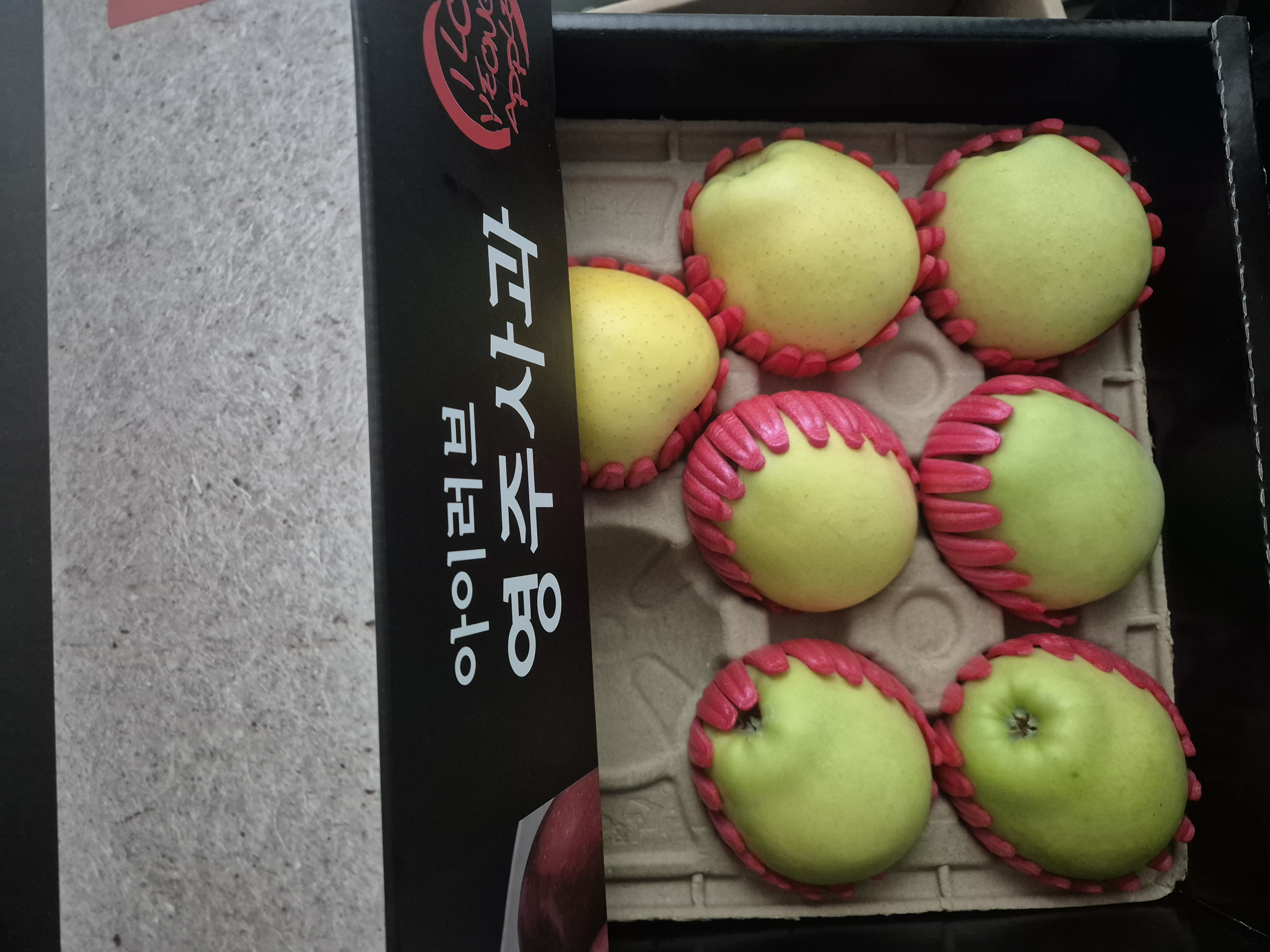 대경사과원예농협 영주사과 3.2kg 선물세트 (11입내)+1kg 추가증정-1