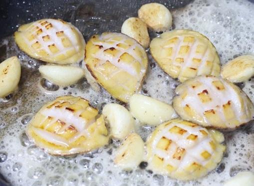 활전복 1kg (10~12미) + 1마리 추가