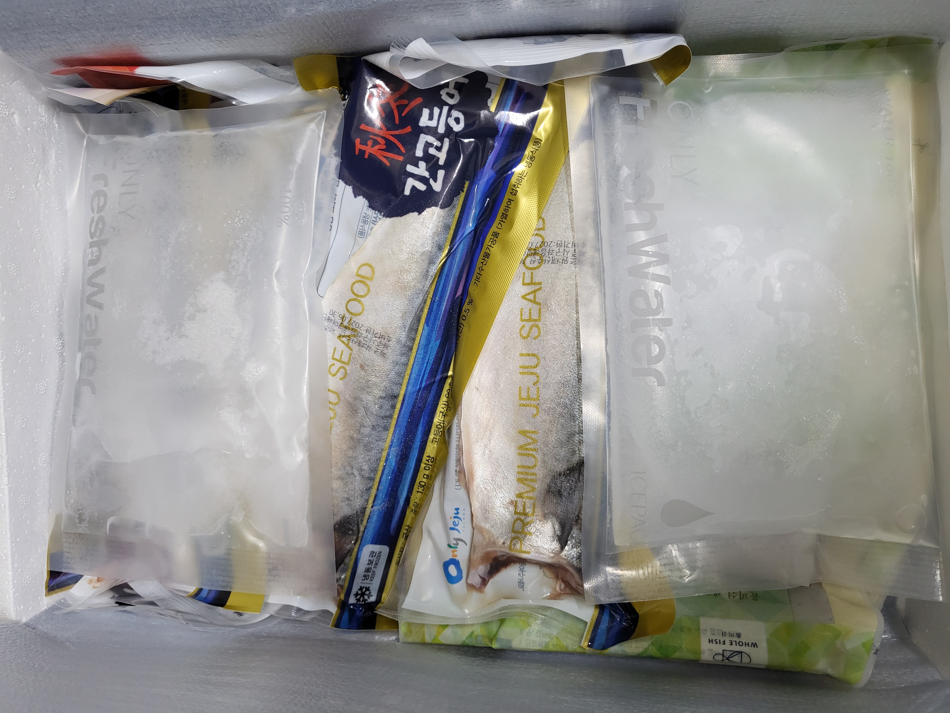 청룡수산 수산물 꾸러미(갈치+옥돔+고등어 구성)-1