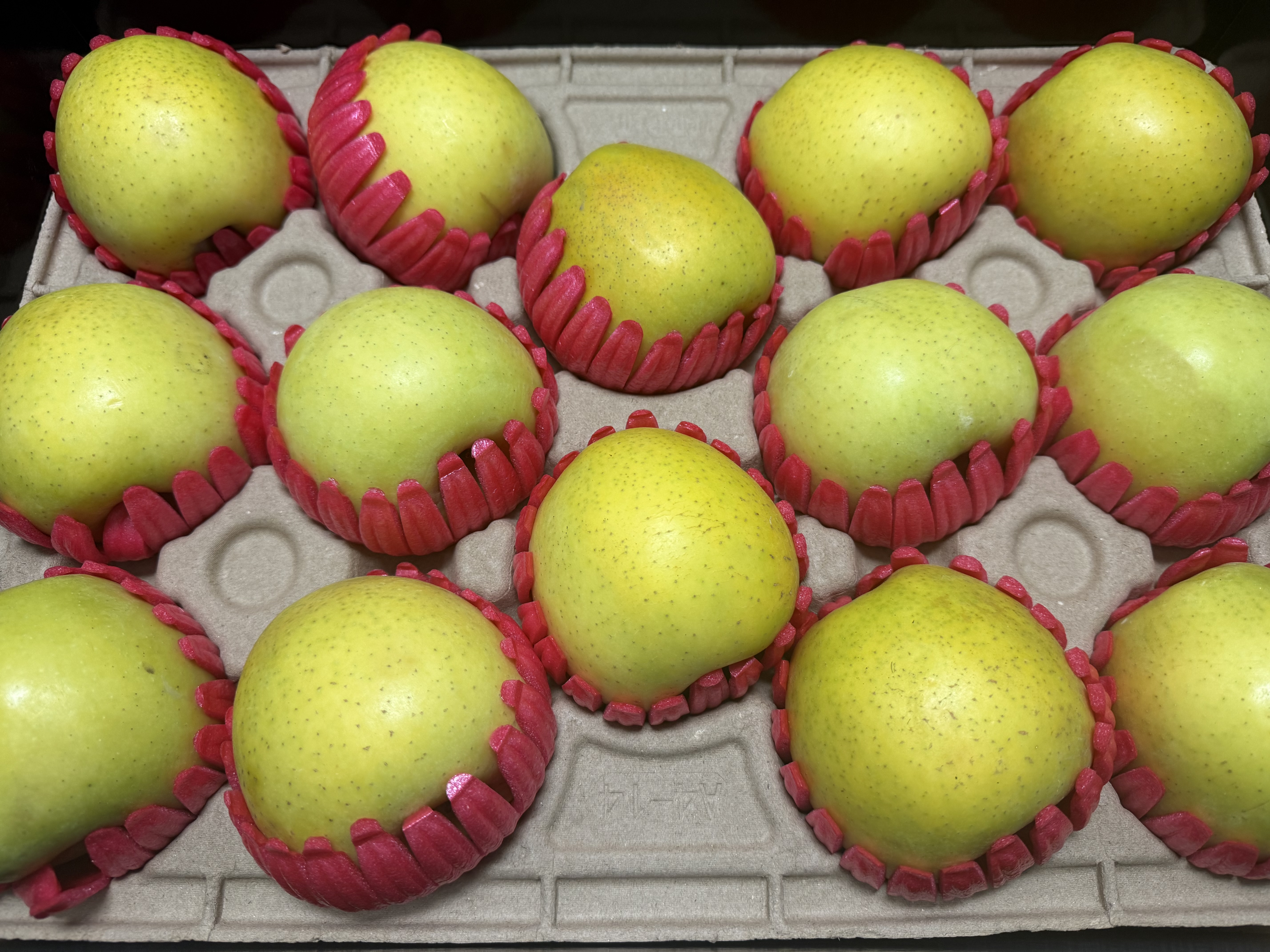 대경사과원예농협 영주사과 3.2kg 선물세트 (11입내)+1kg 추가증정-1