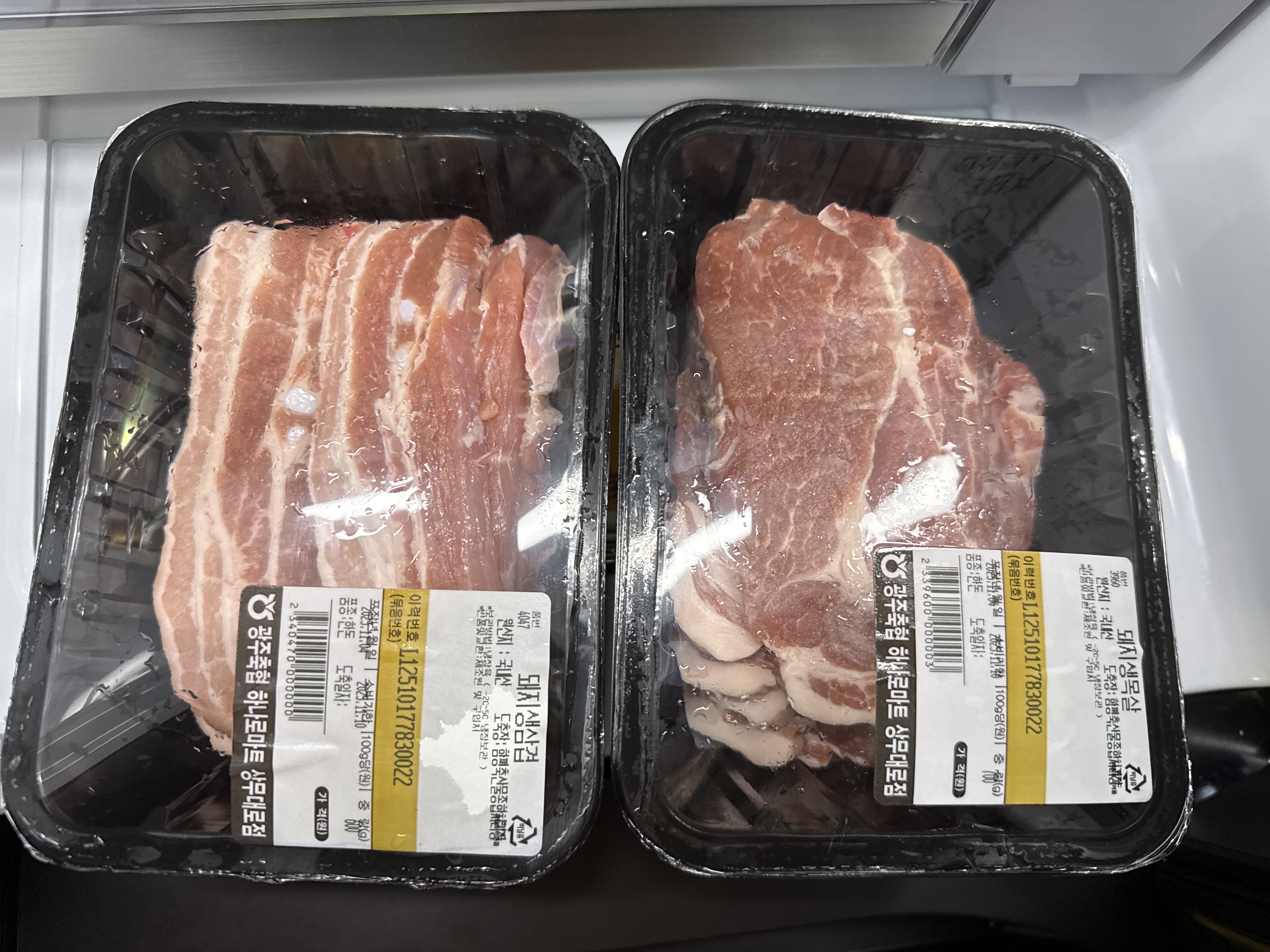 광주축협 한돈 삼겹살 1kg + 500g 추가증정-1