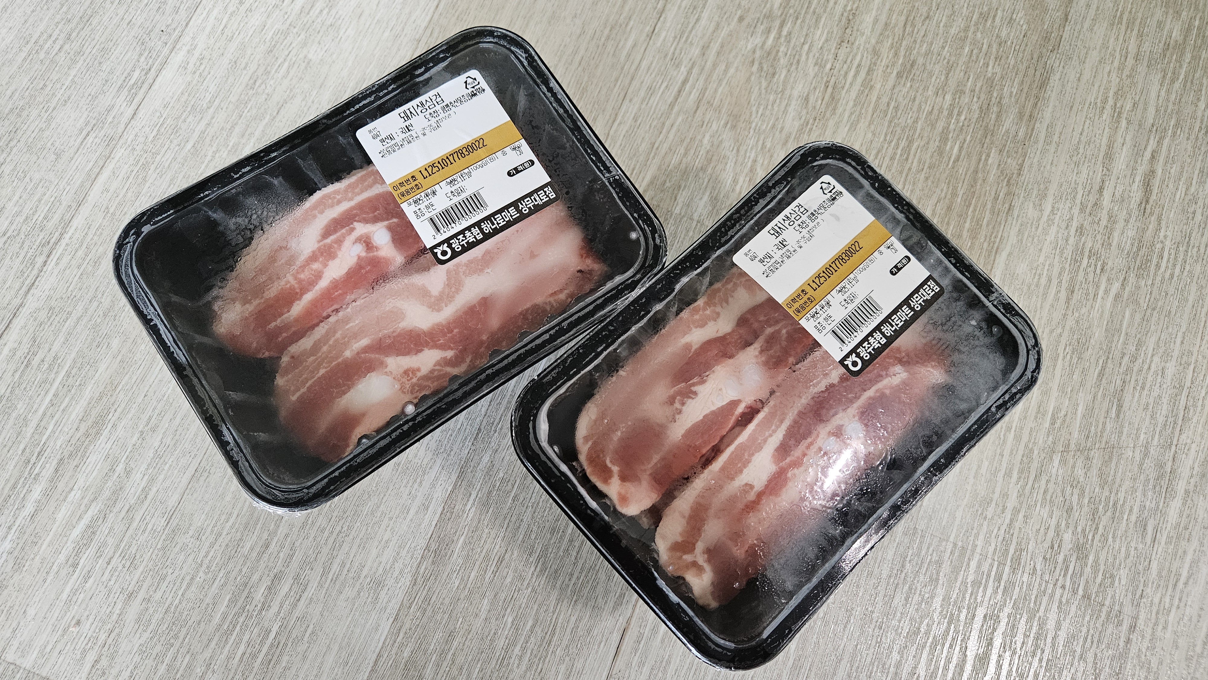 광주축협 한돈 삼겹살 1kg + 500g 추가증정-1