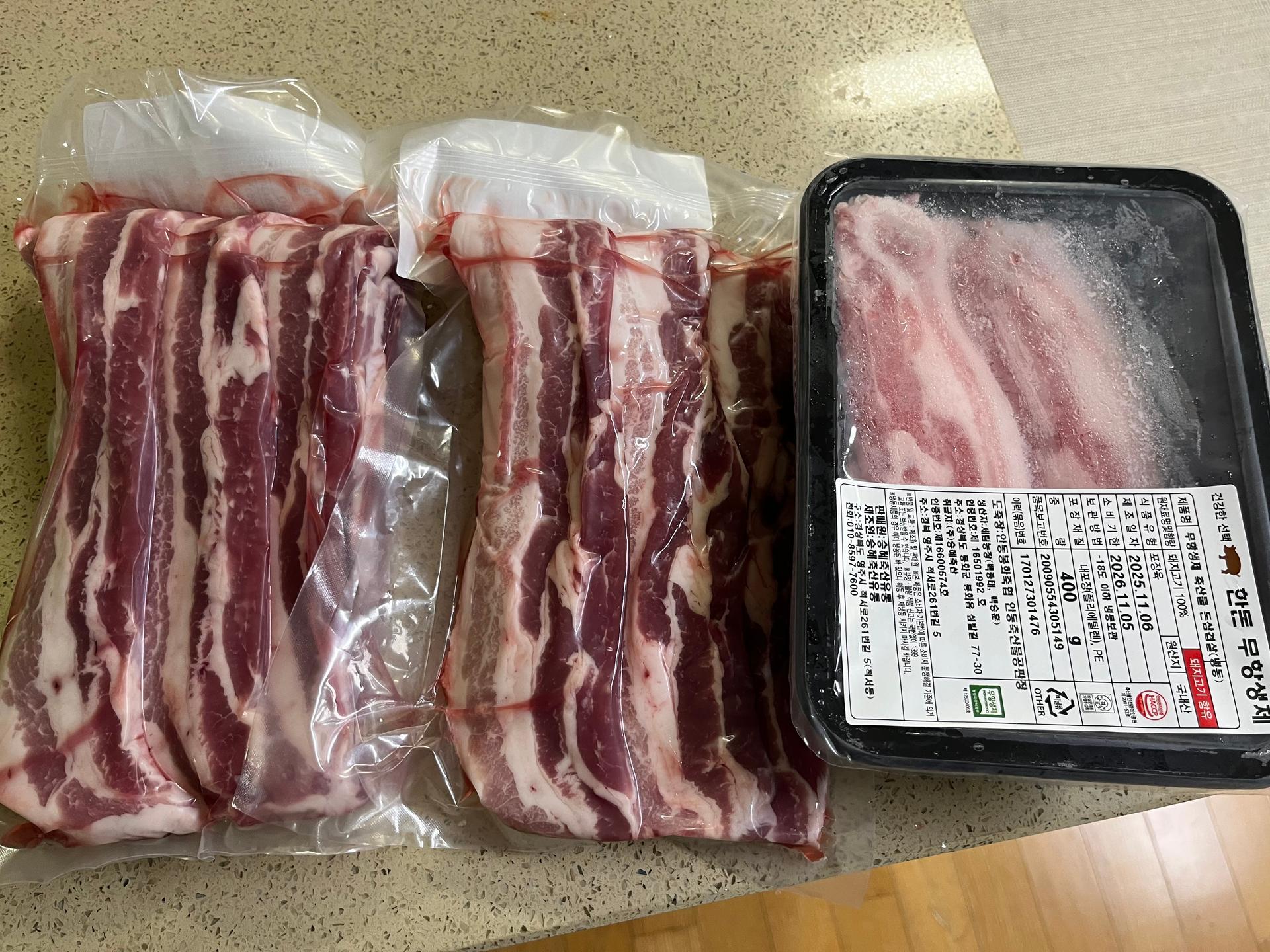 무항생제 한돈 삼겹살 1.3kg(1.1kg+200g추가증정) + 곰탕세트or대패삼겹살400g 추가증정