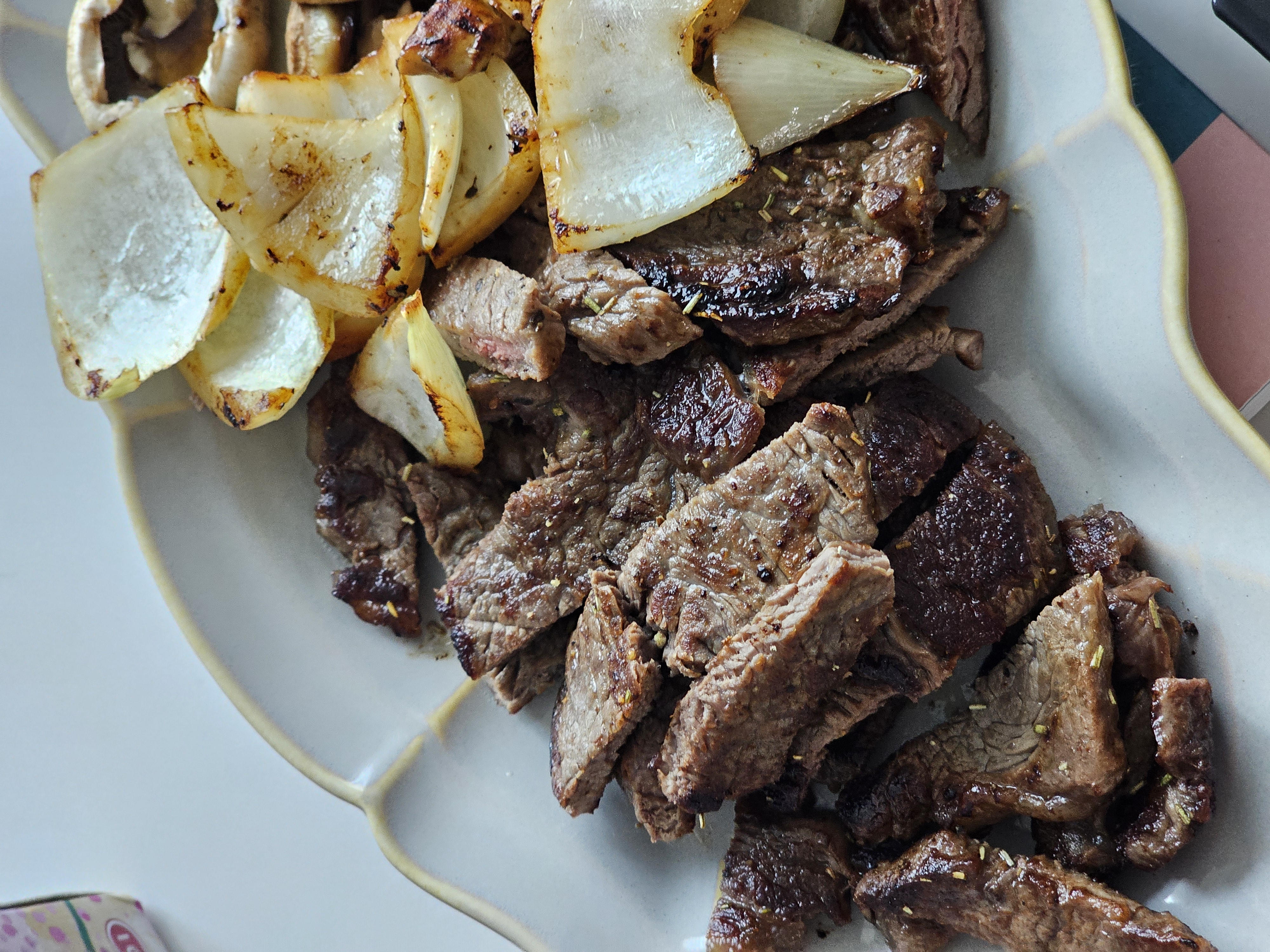 광주축협 한우 등심 1등급 (300g) + 50g 추가증정-3