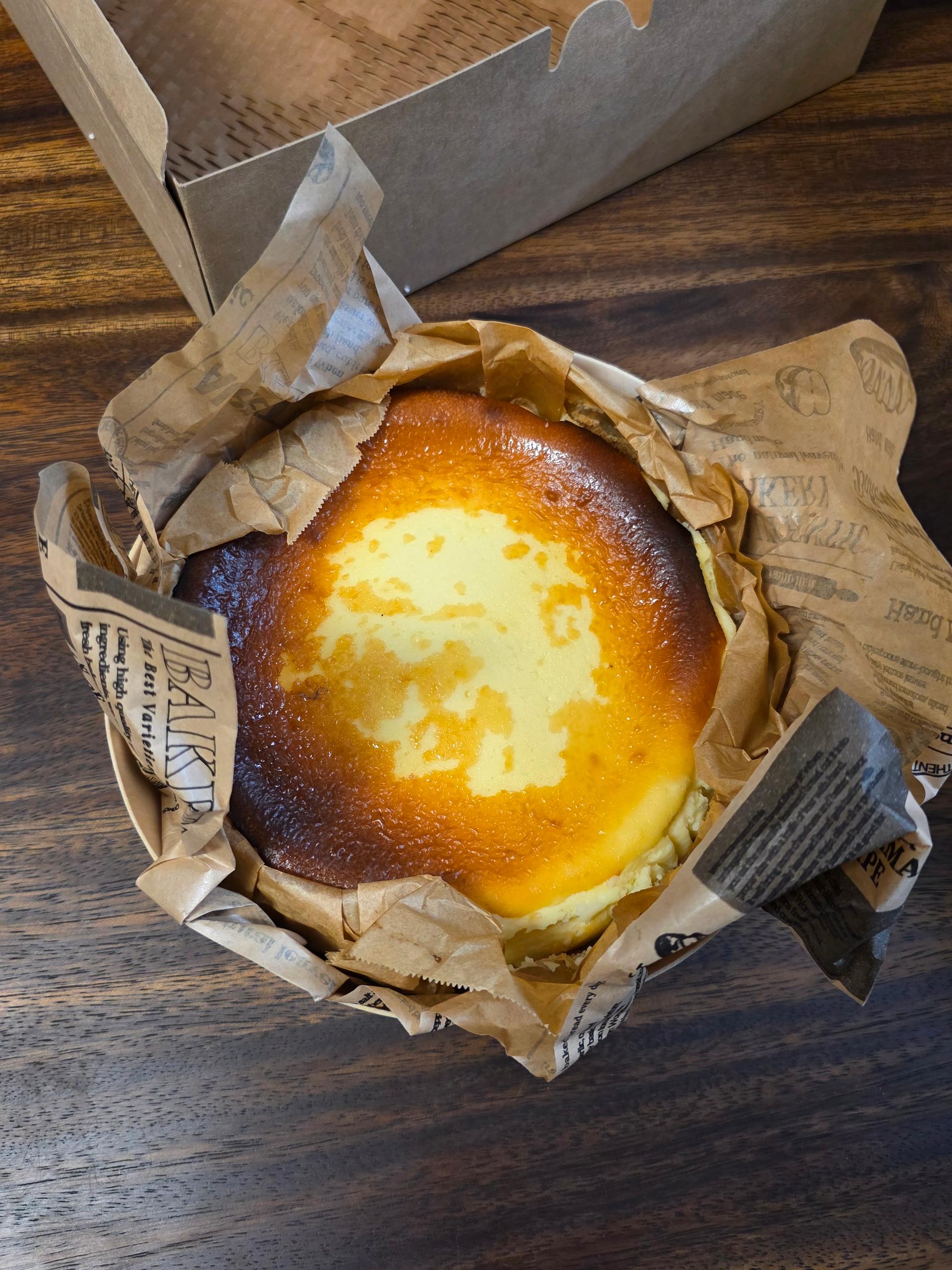 바스크치즈케이크 (450g) + 180g 추가증정 이미지