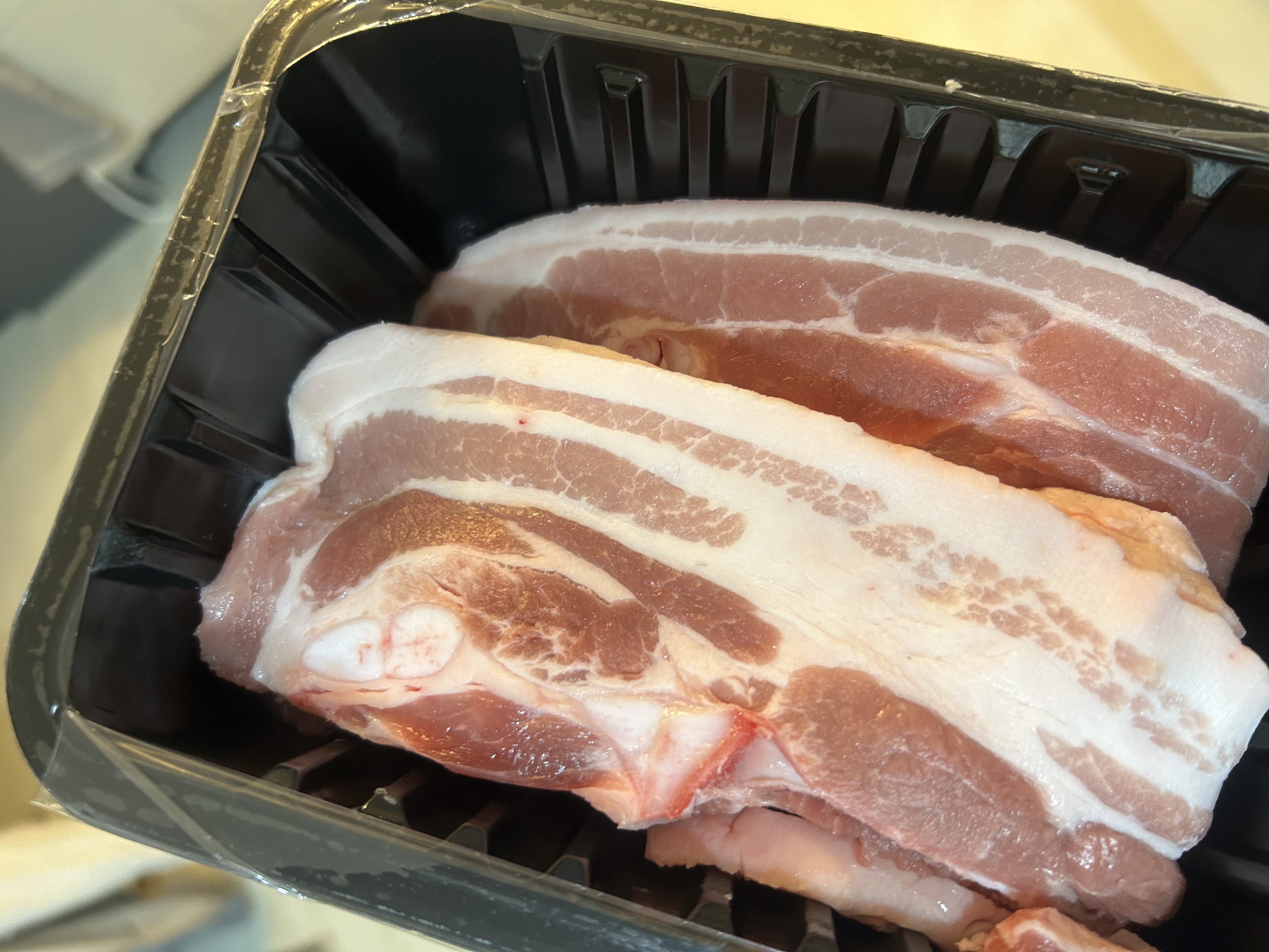 광주축협 한돈 삼겹살 1kg + 600g 추가증정-2