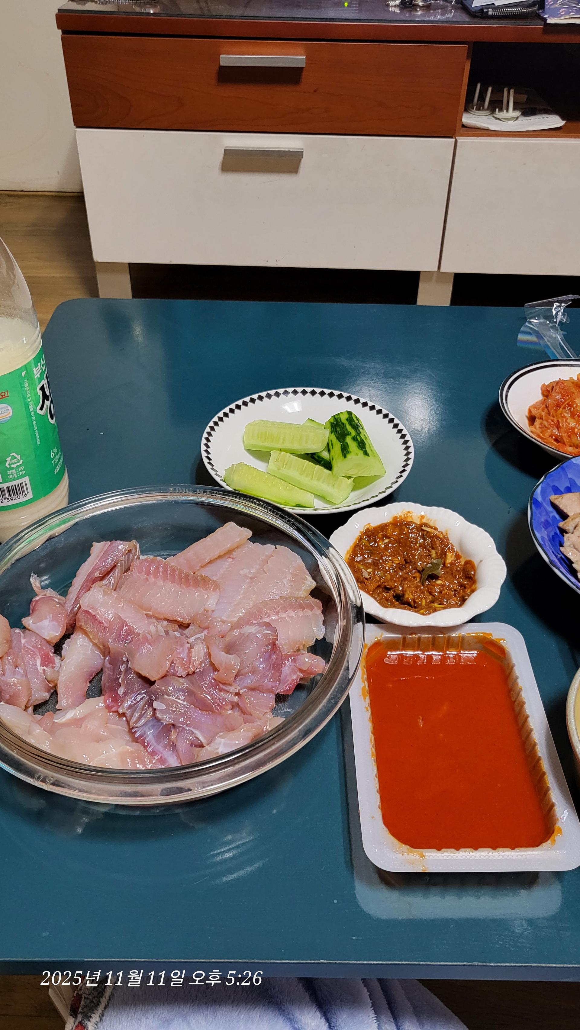 홍어 600g + 홍어애 국산홍어 목포홍어 팔도홍어