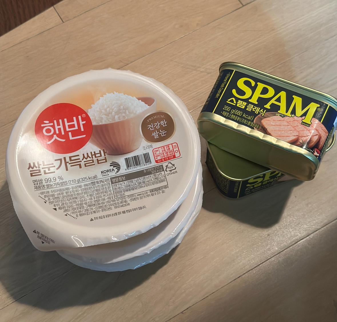 한끼든든 CJ꾸러미(햇반 210g 12개+스팸 200g 6개)