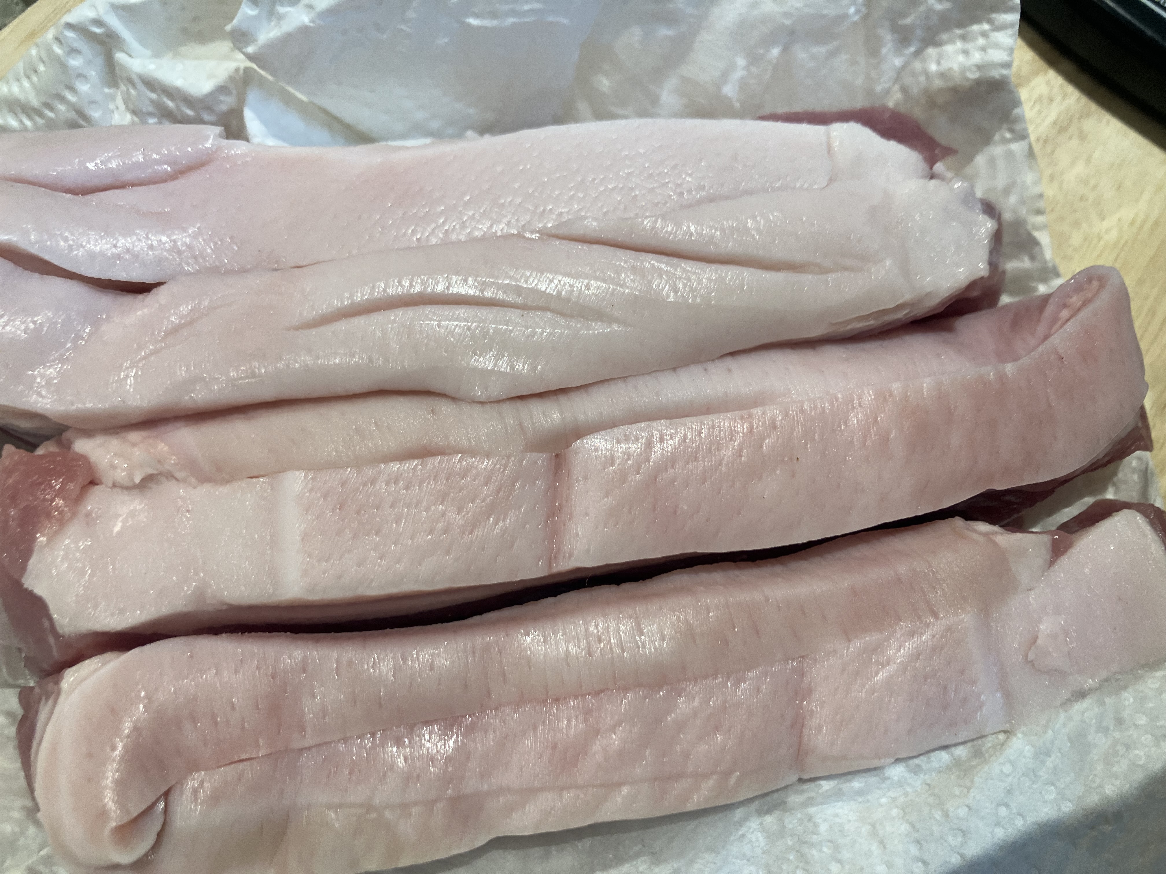 제주양돈농협 삼겹구이용 (500g 2개) + 앞다리 300g 선물 세트-1