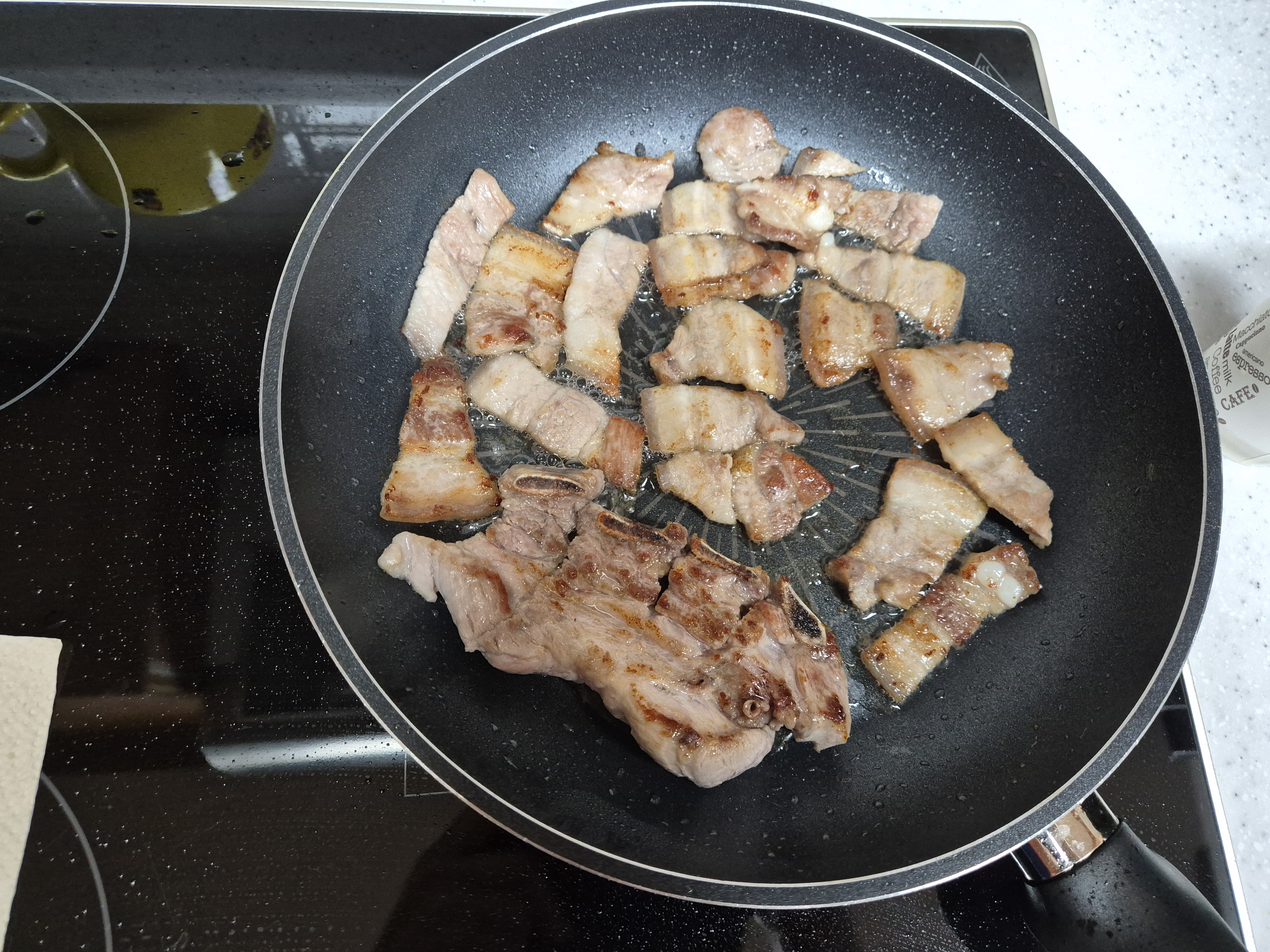 100% 국내산 한돈세트 최대 1.8kg 증정-3