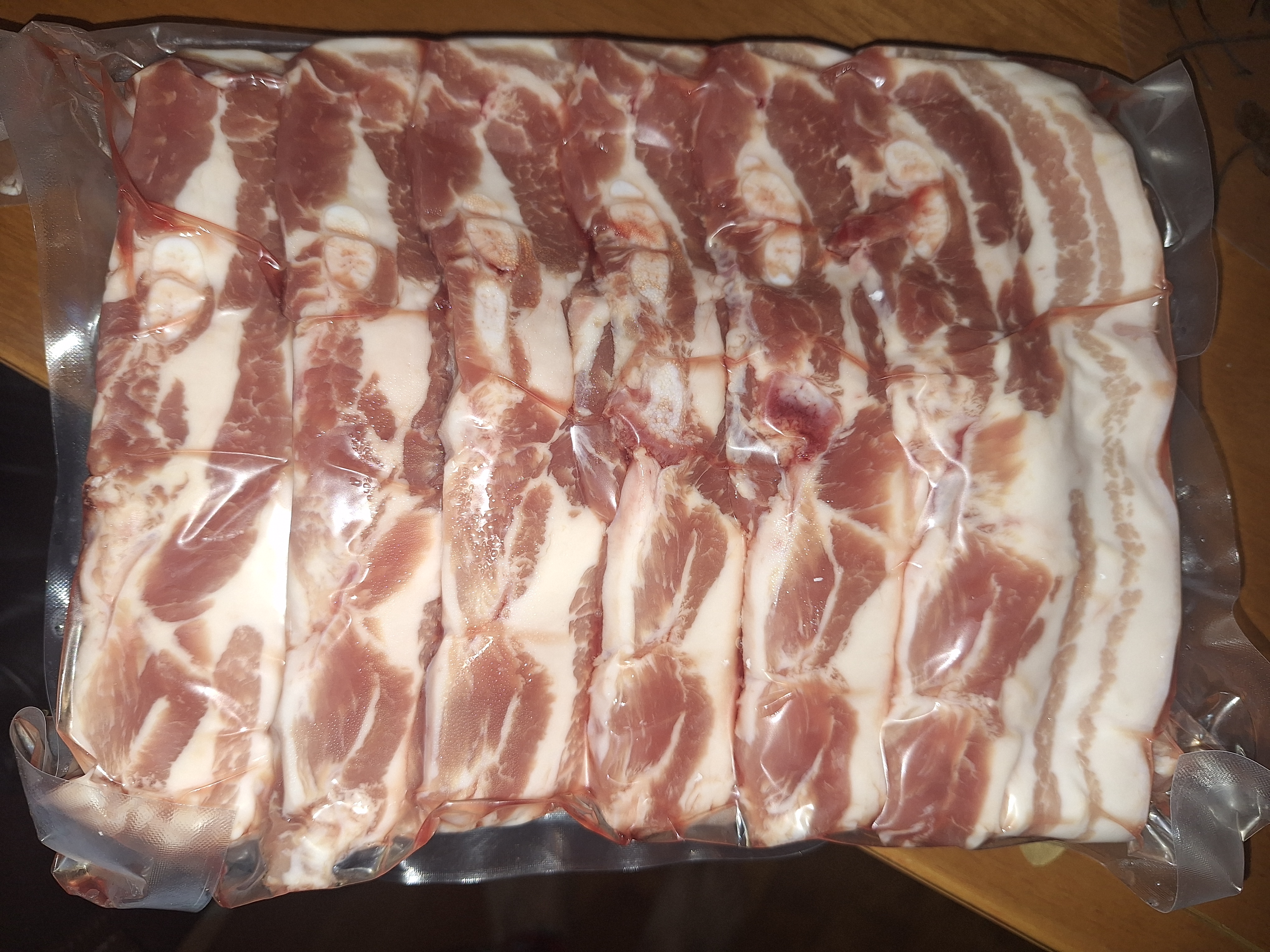 100% 국내산 한돈세트 최대 1.8kg 증정-1