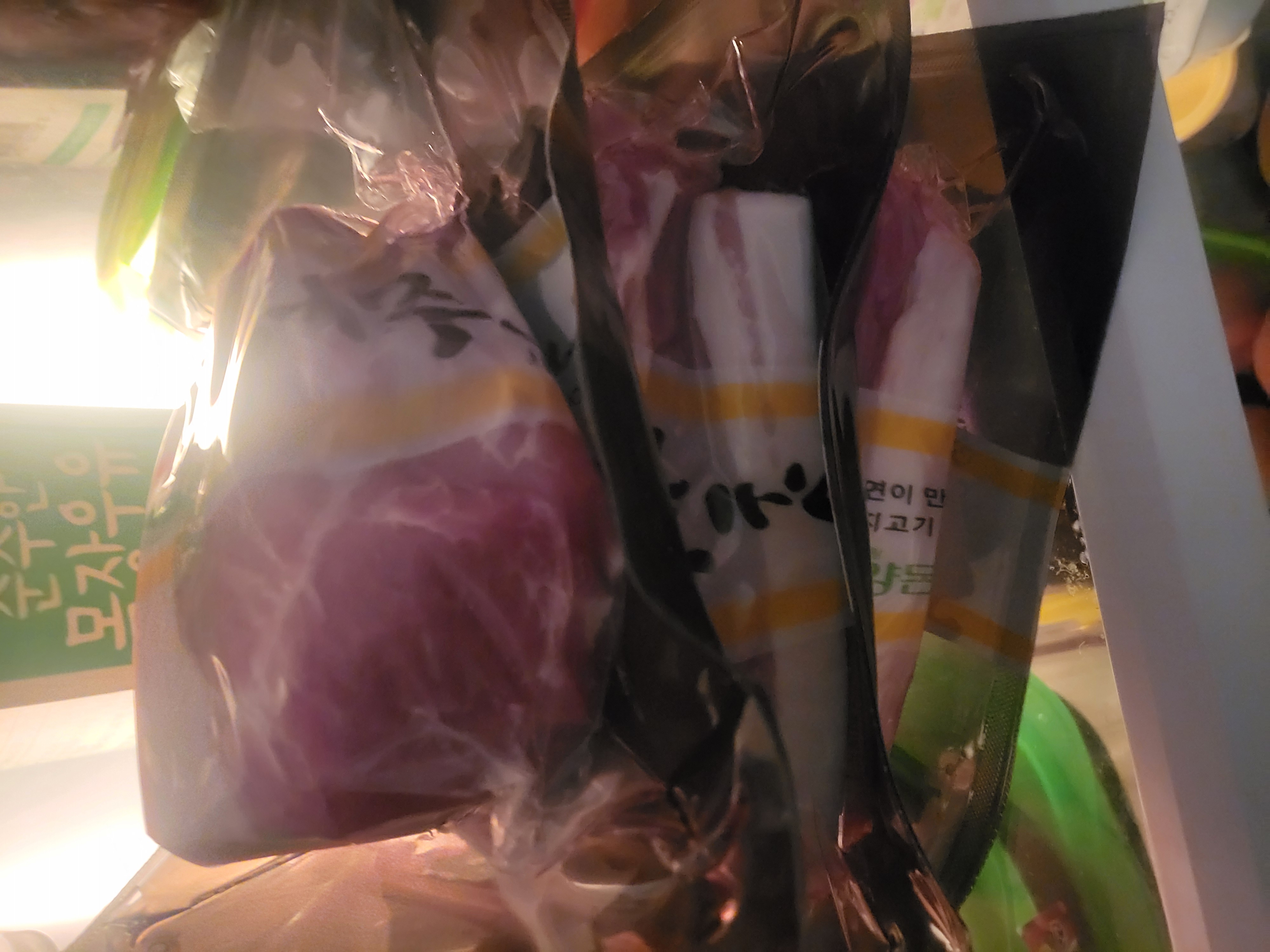 제주양돈농협 삼겹구이용 (500g 2개) + 앞다리 300g 선물 세트-1