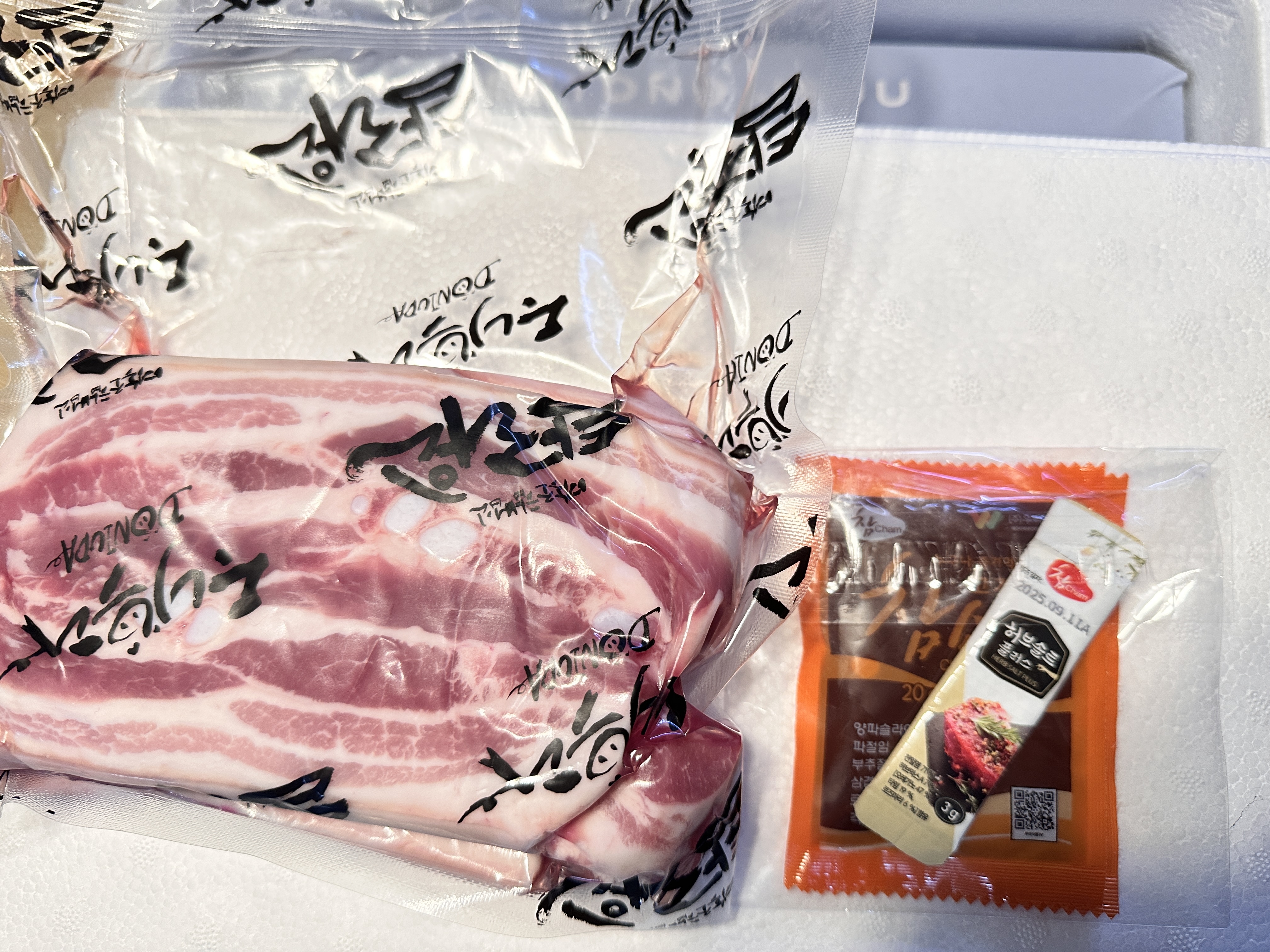 탐라인 백돼지 1Kg 선물세트+200g 증량-1