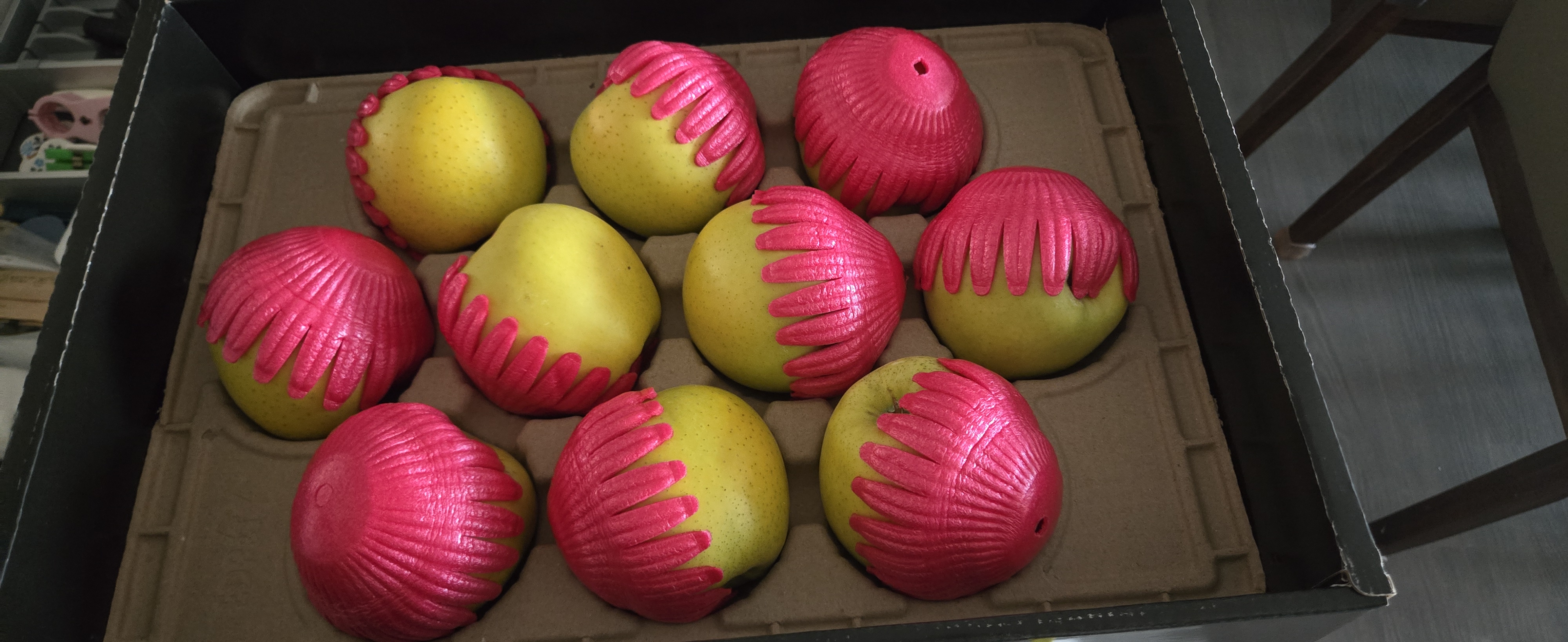 대경사과원예농협 영주사과 3.2kg 선물세트 (11입내)+1kg 추가증정-1