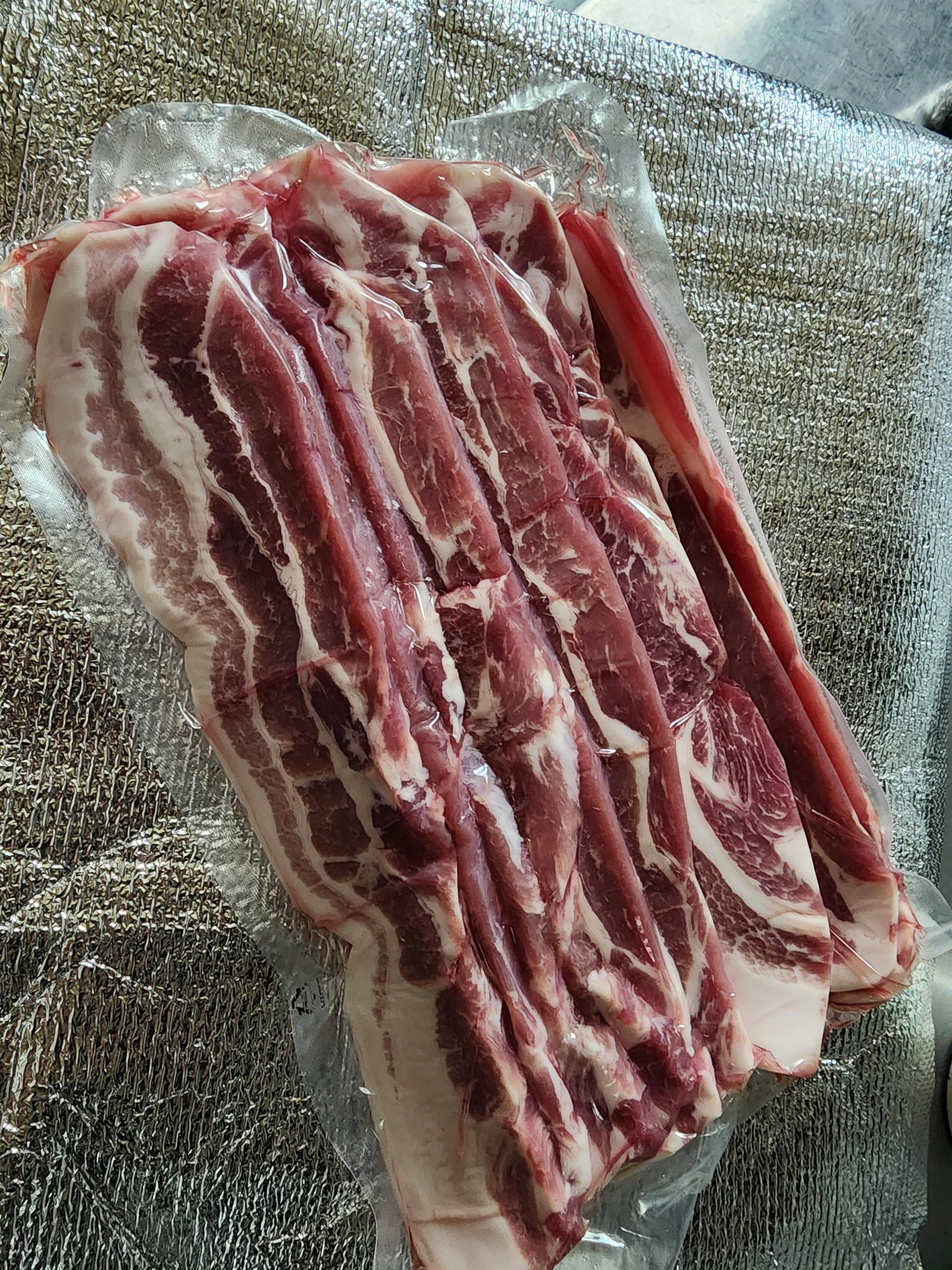 현대식육식당 프리미엄 돼지고기 1kg (삼겹살, 목살, 등갈비 중 선택) + 각 부위별 200g 증량