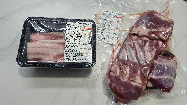 무항생제 한돈 삼겹살 1.3kg(1.1kg+200g추가증정) + 곰탕세트or대패삼겹살400g 추가증정