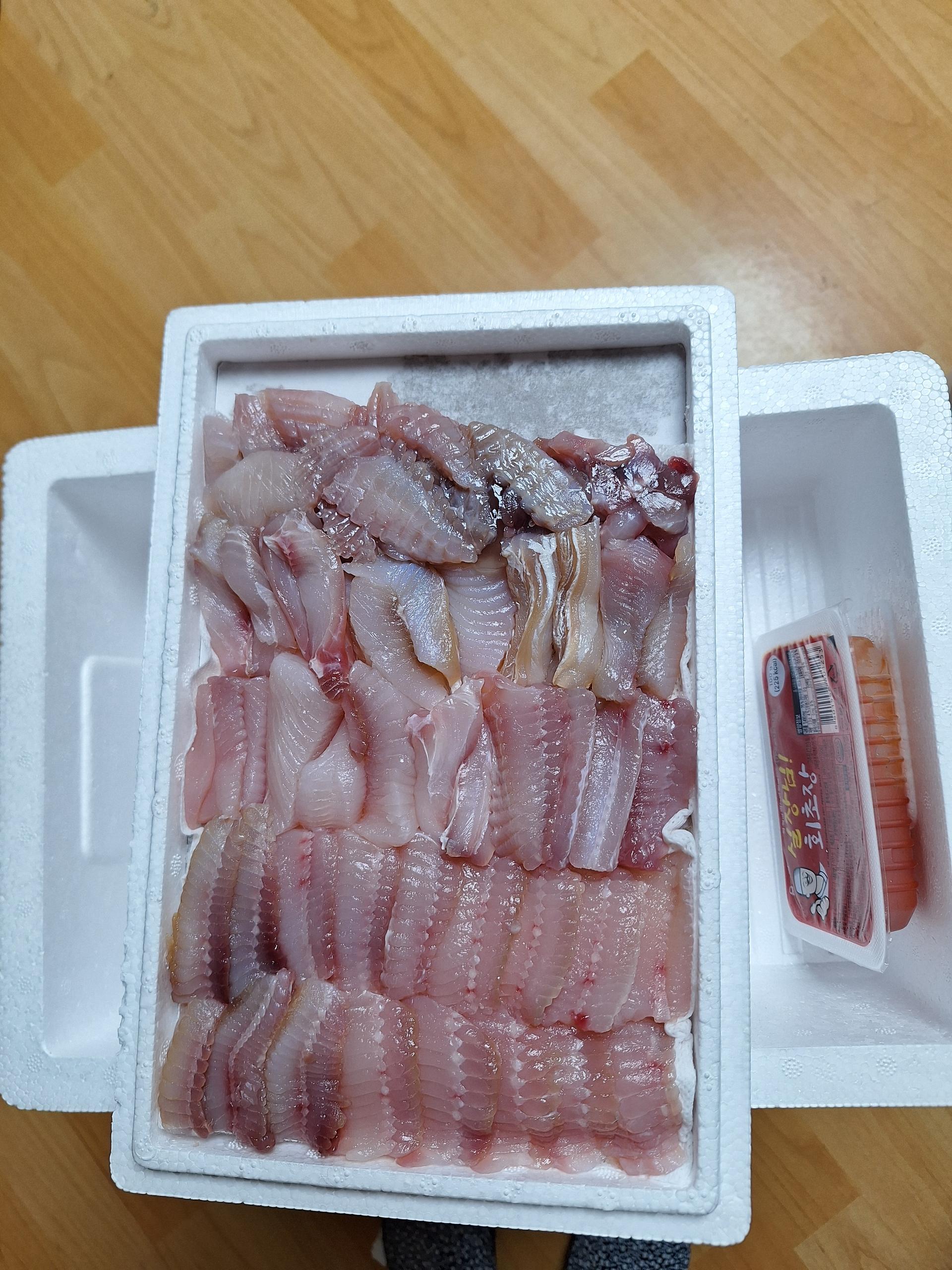 홍어 600g + 홍어애 국산홍어 목포홍어 팔도홍어