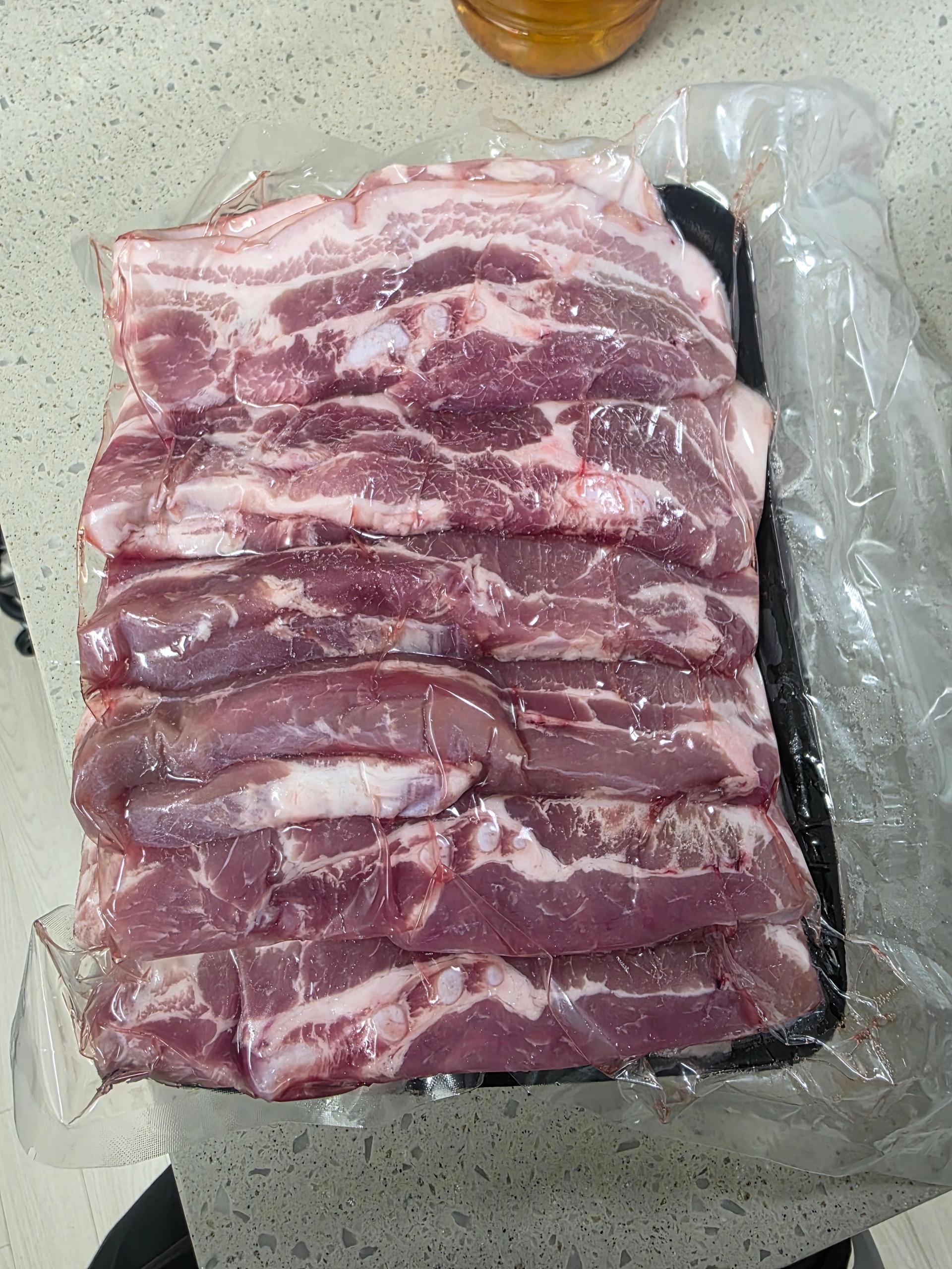 100% 국내산 한돈세트 최대 1.8kg 증정