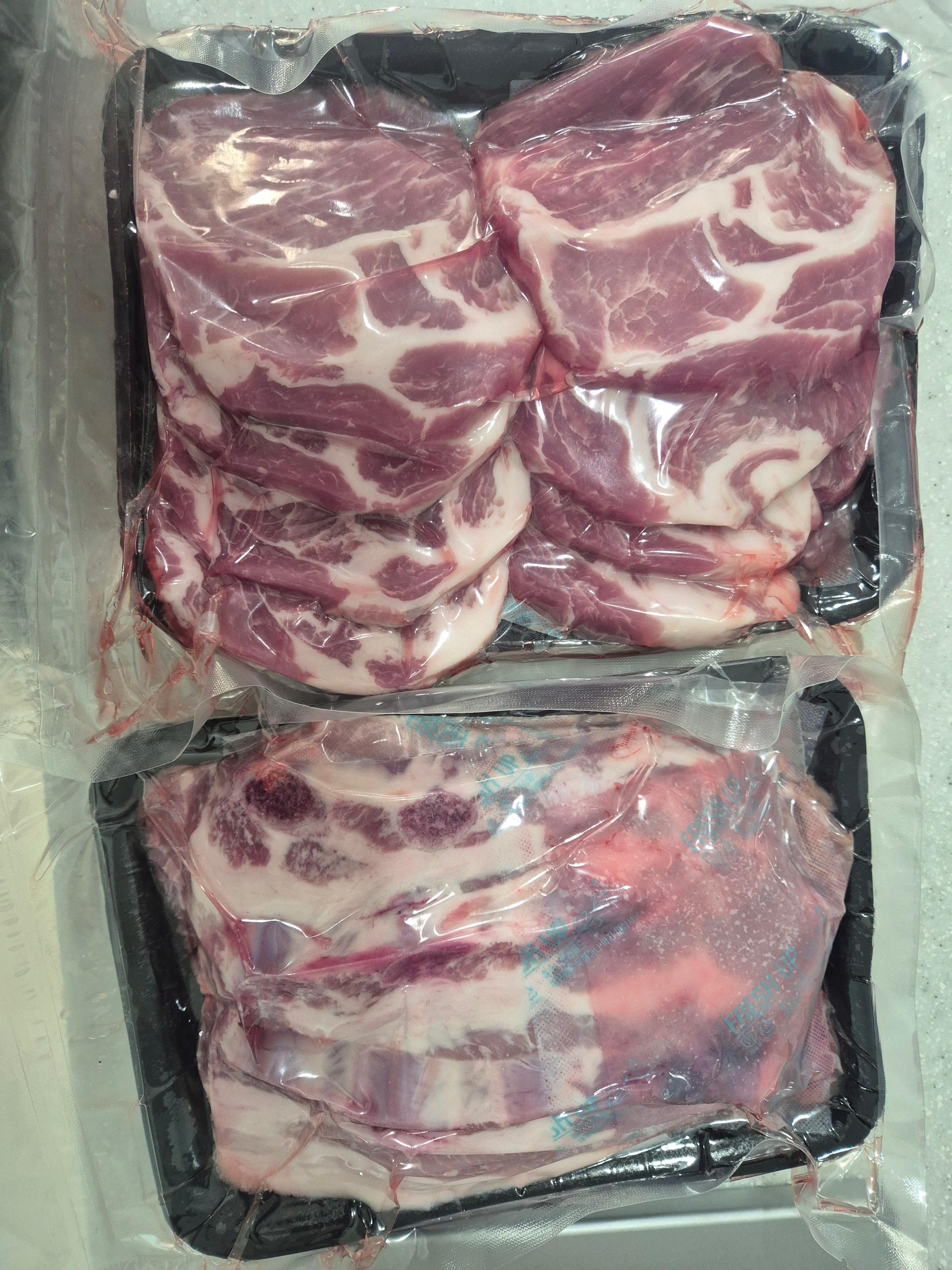 100% 국내산 한돈세트 최대 1.8kg 증정