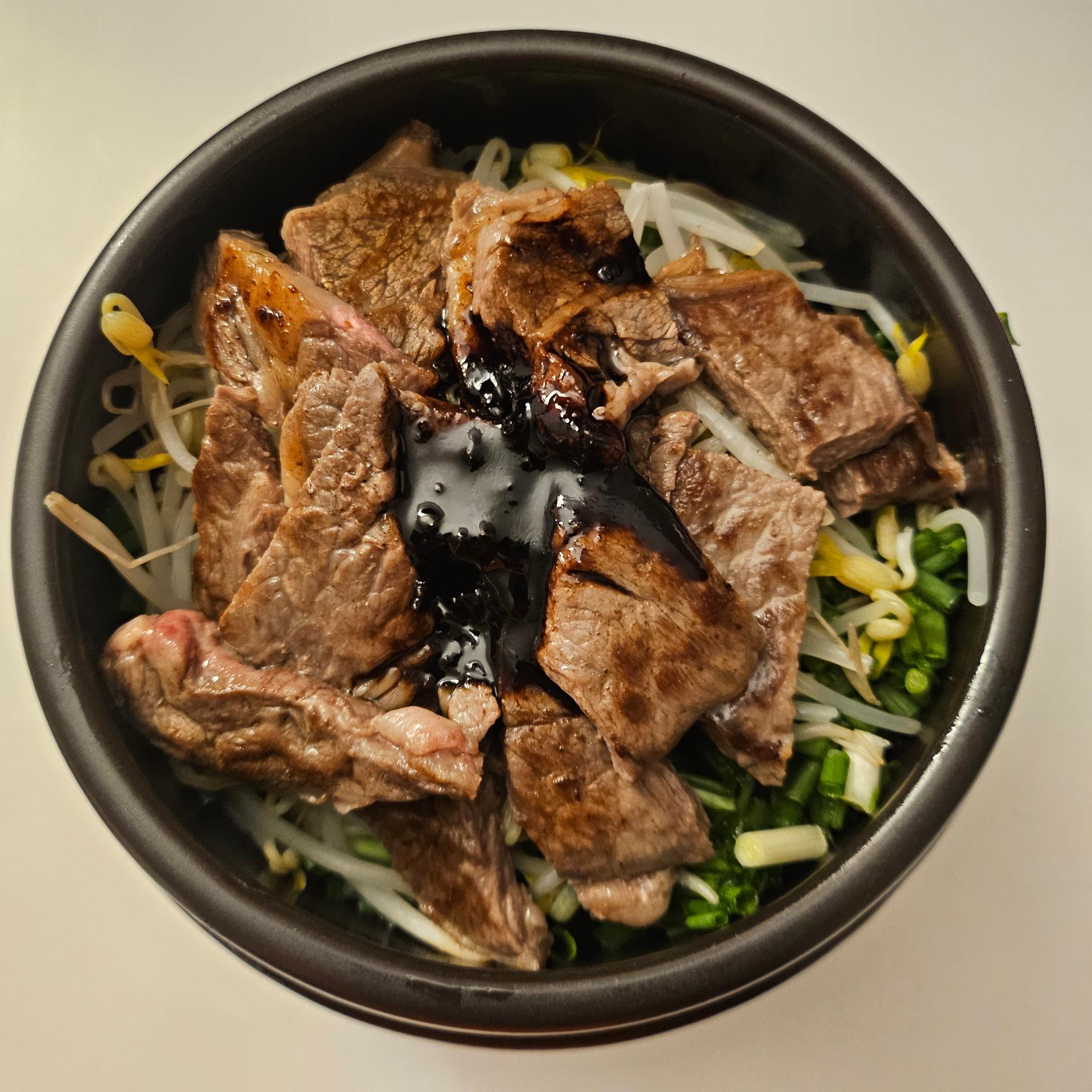 광주축협 한우 등심 1등급 (300g) + 50g 추가증정